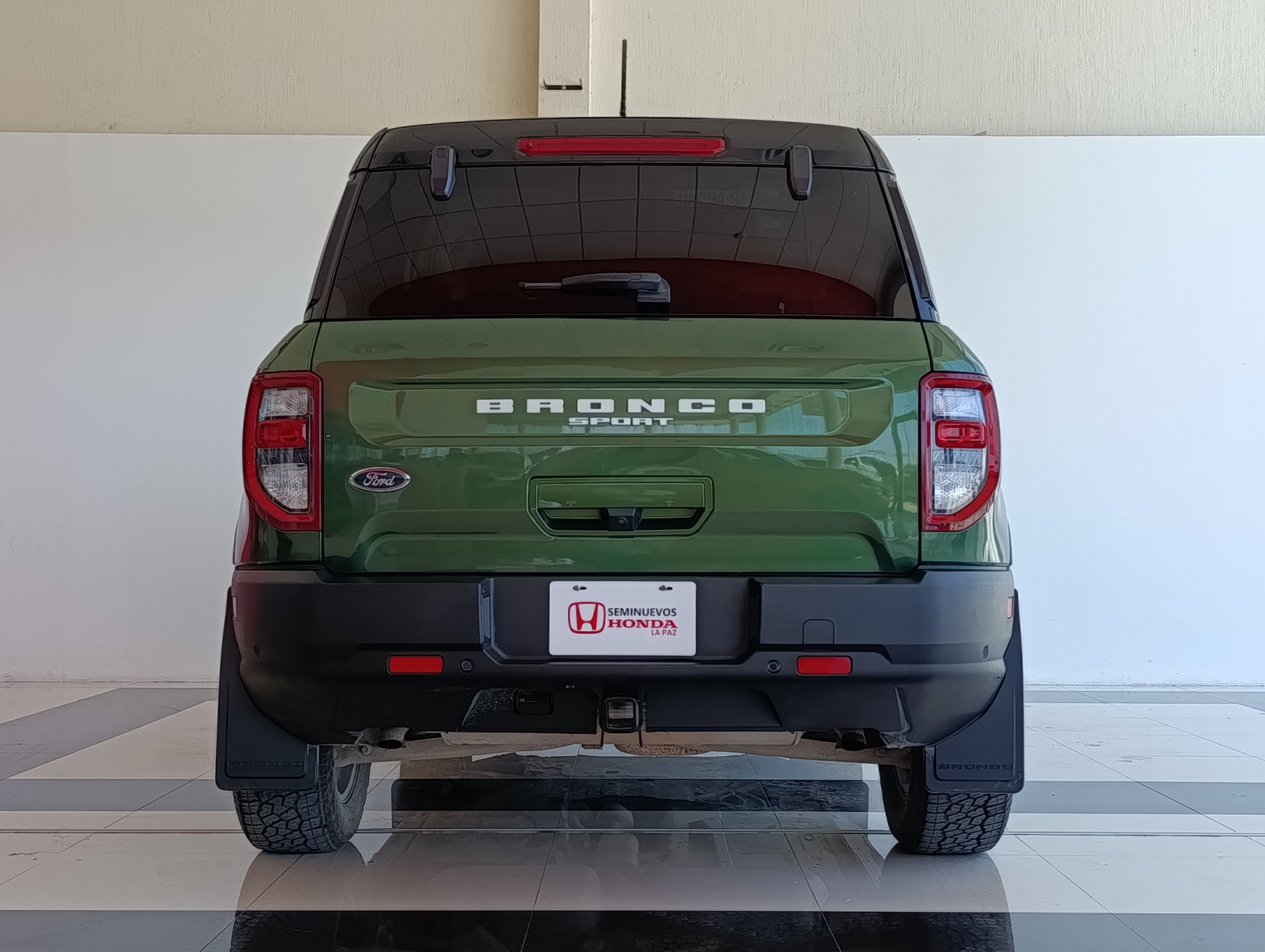 Ford Bronco Arriba 27