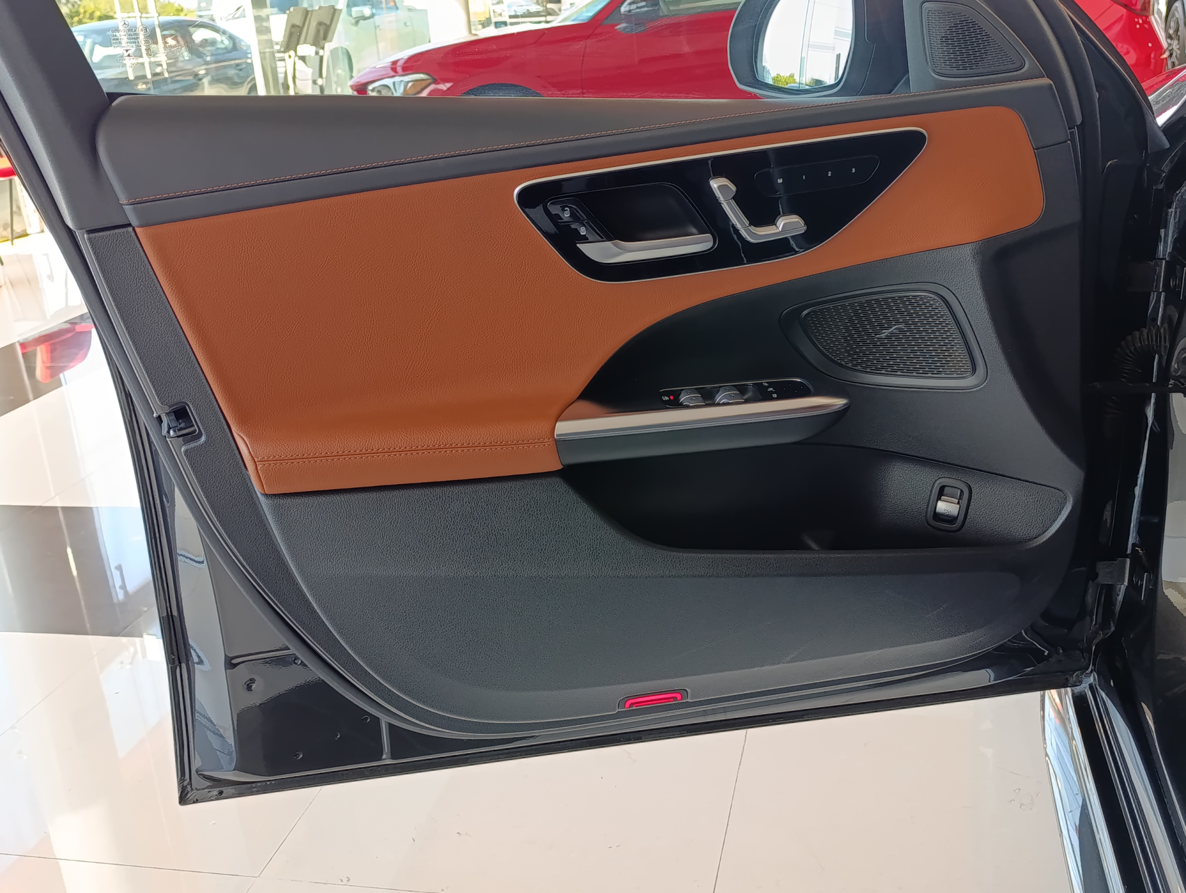 MERCEDES BENZ C 200 Asientos 4