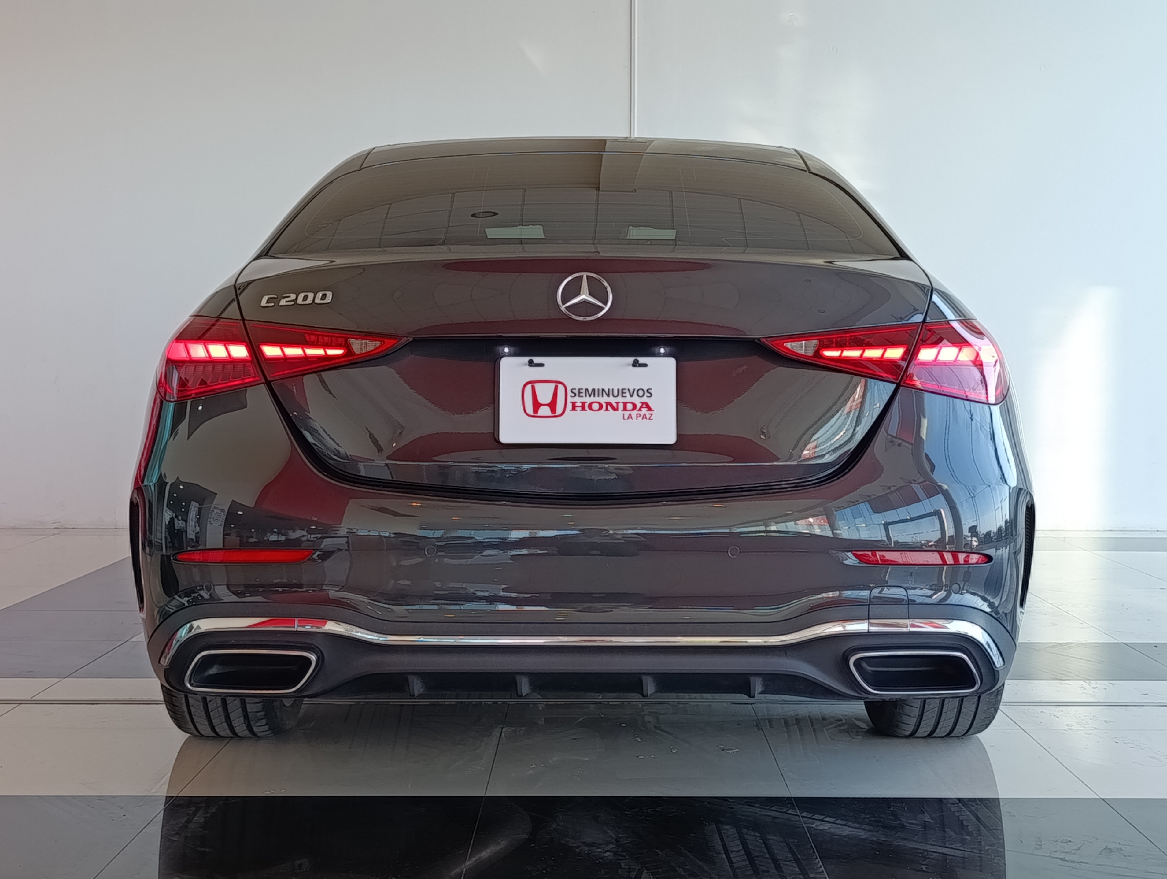 MERCEDES BENZ C 200 Lateral derecho 25
