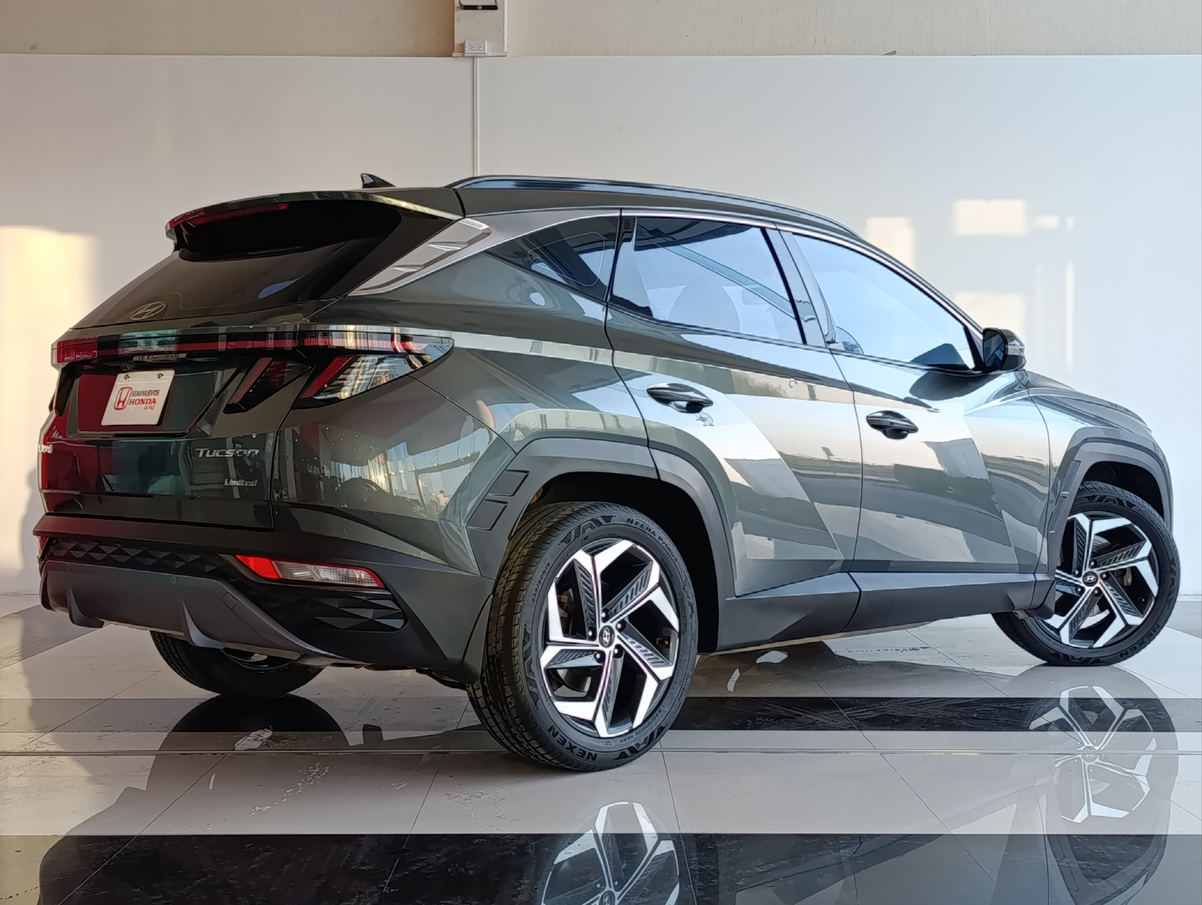 Hyundai Tucson Llantas 26