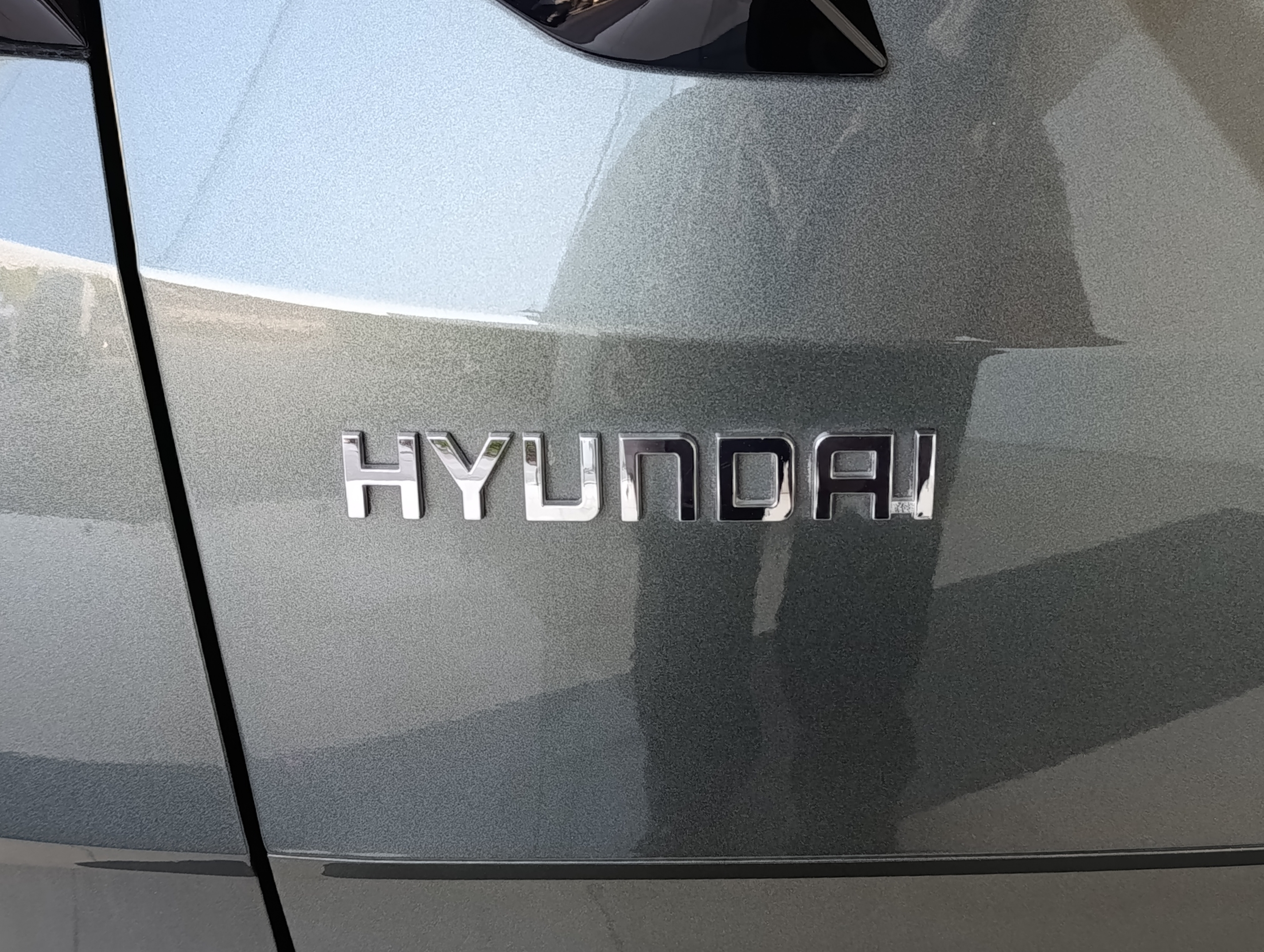 Hyundai Tucson Lateral derecho 29