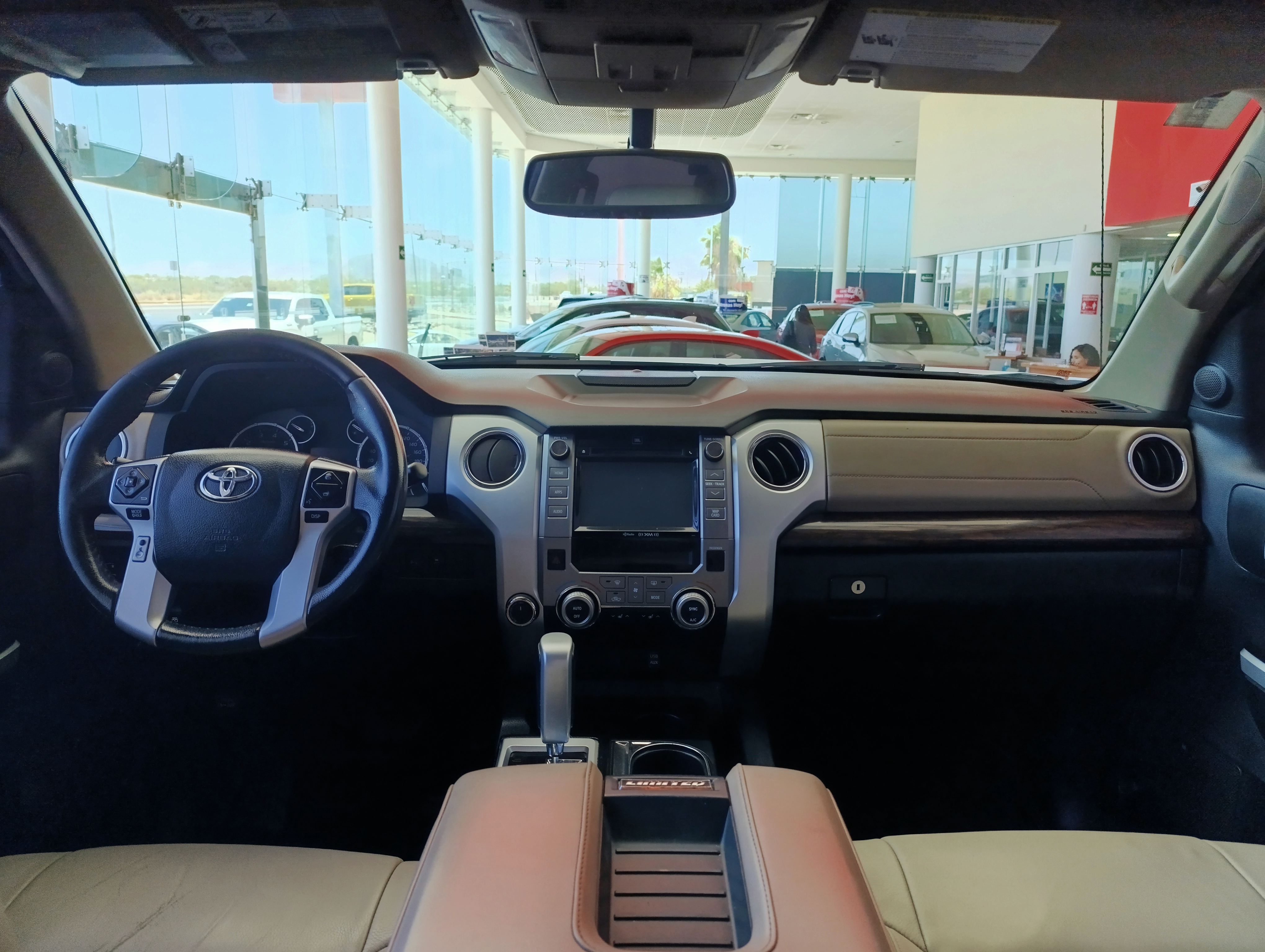 Toyota TUNDRA Tablero 15