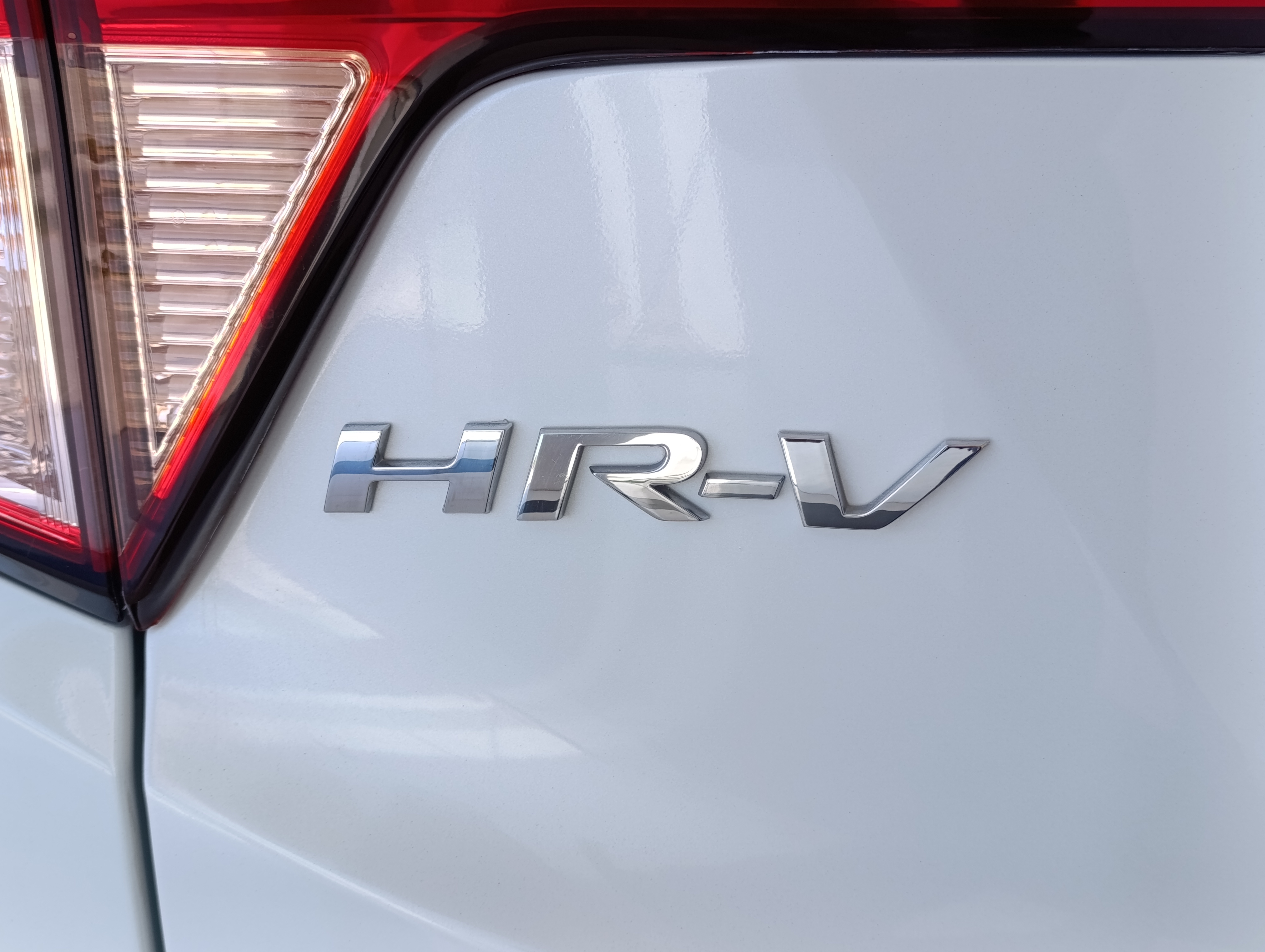 Honda HR-V Lateral izquierdo 28