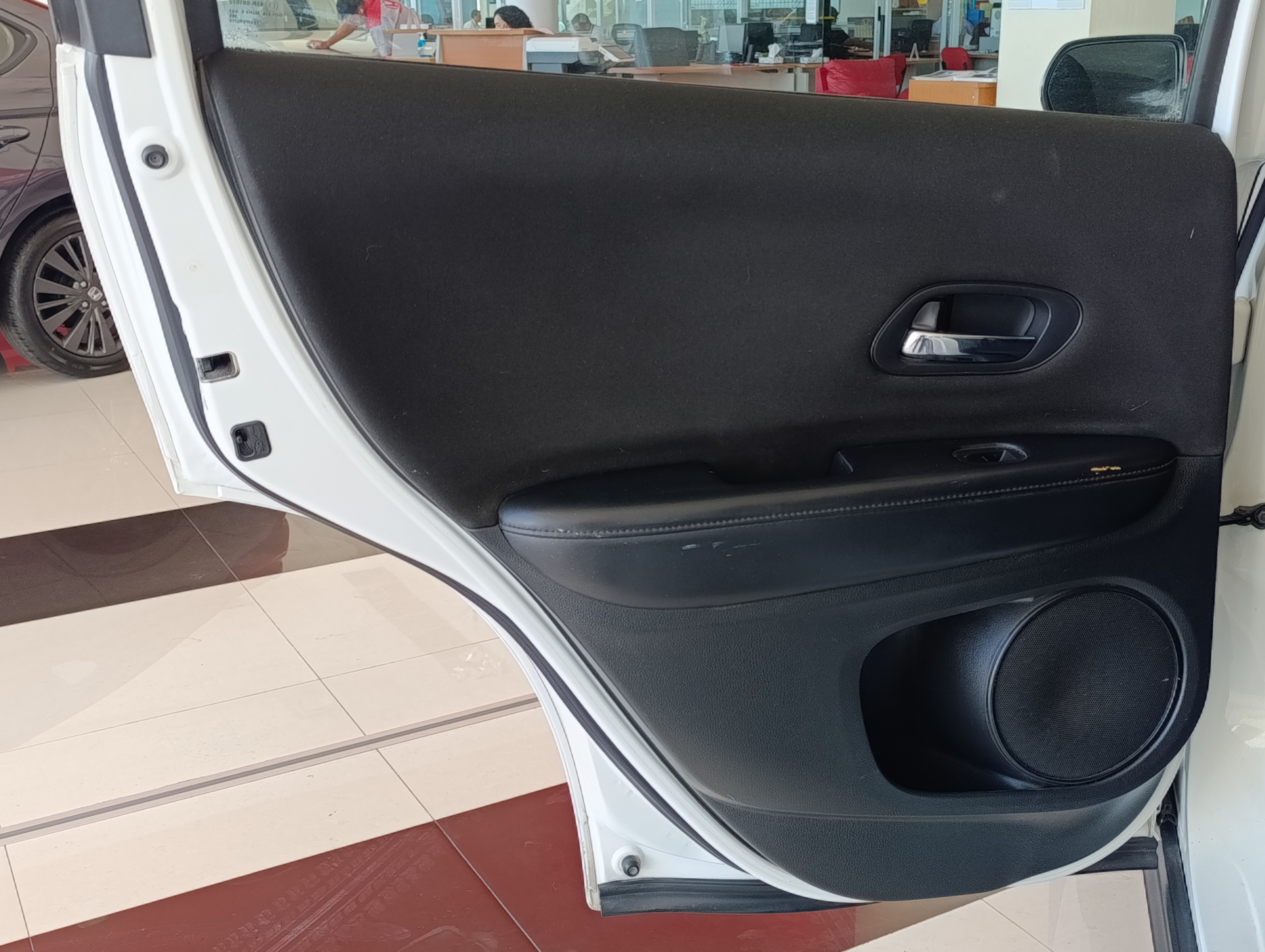 Honda HR-V Lateral izquierdo 5