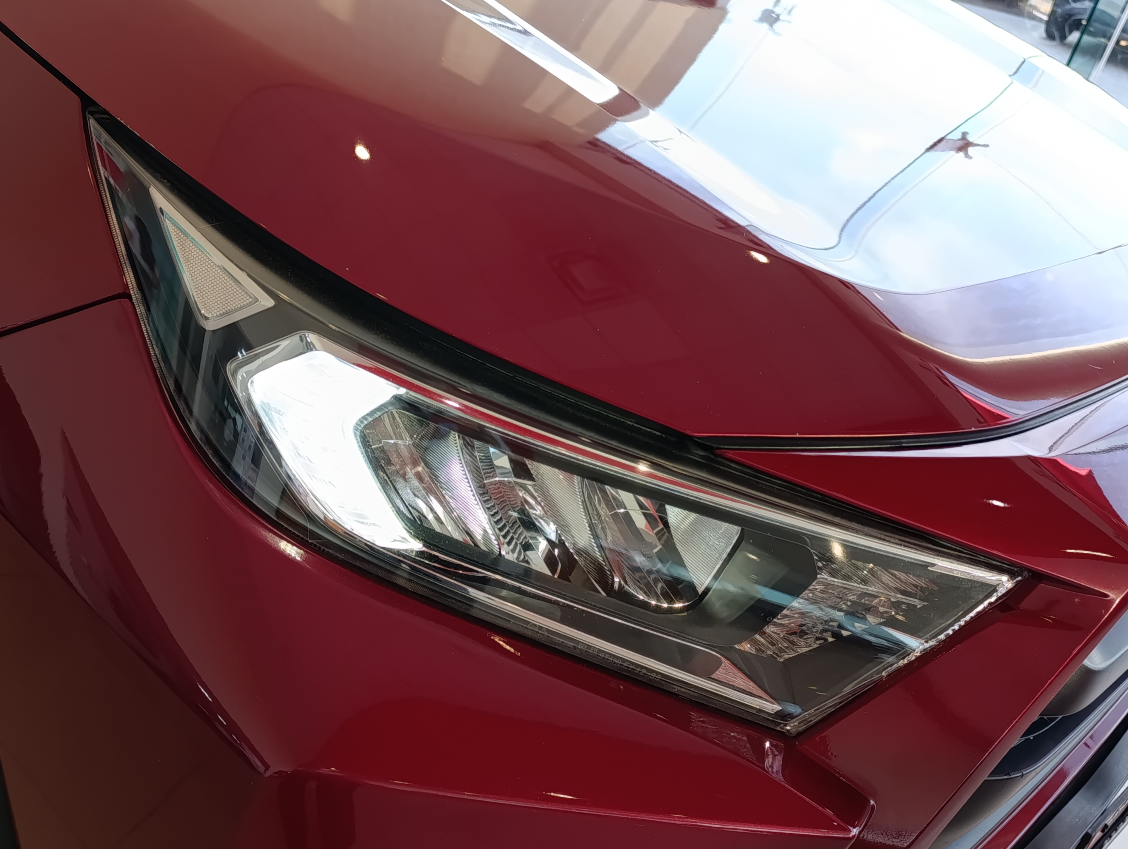 Toyota RAV4 Interior 22