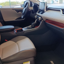 Toyota RAV4 Lateral derecho 17