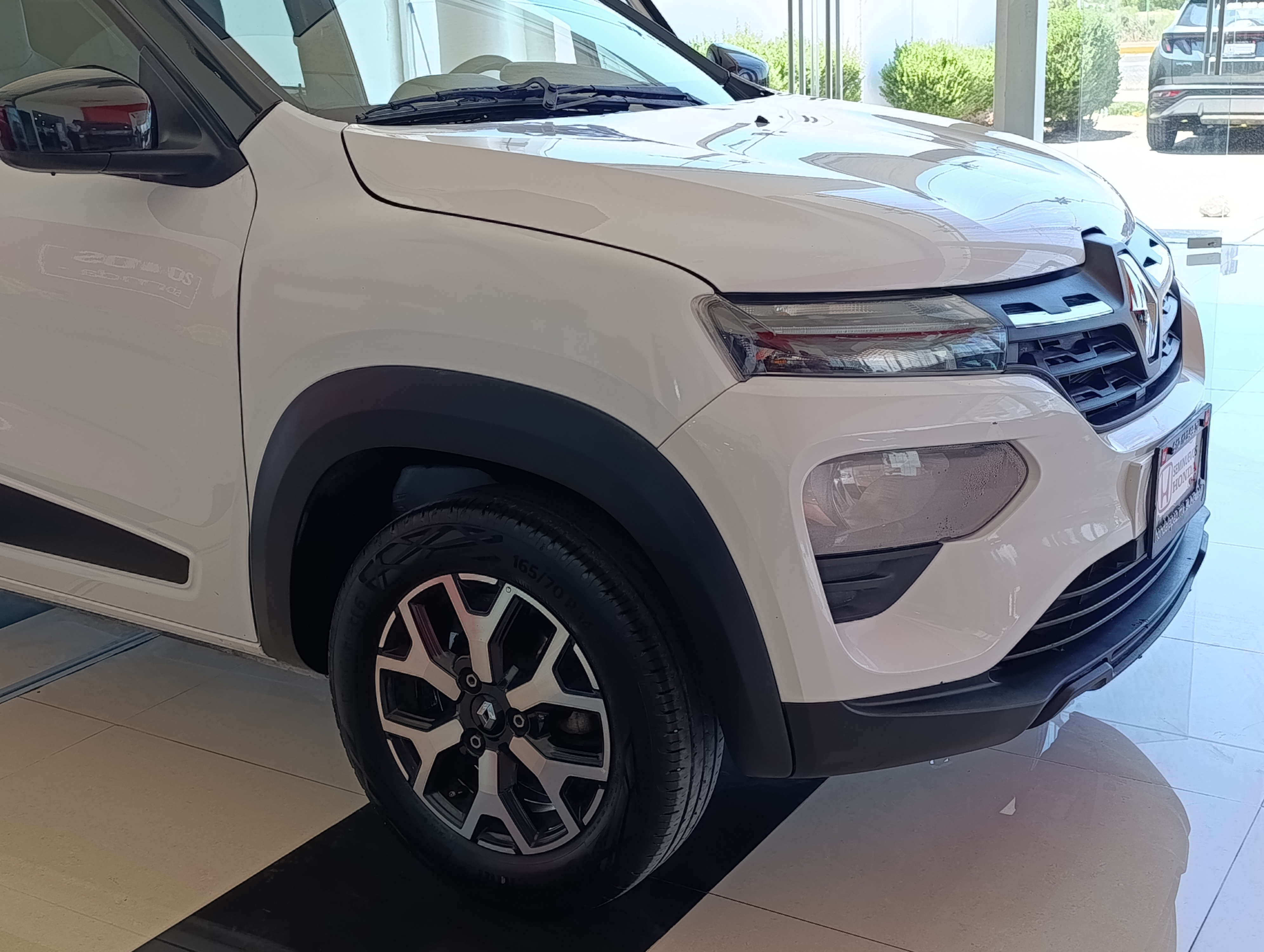 Renault Kwid Llantas 18