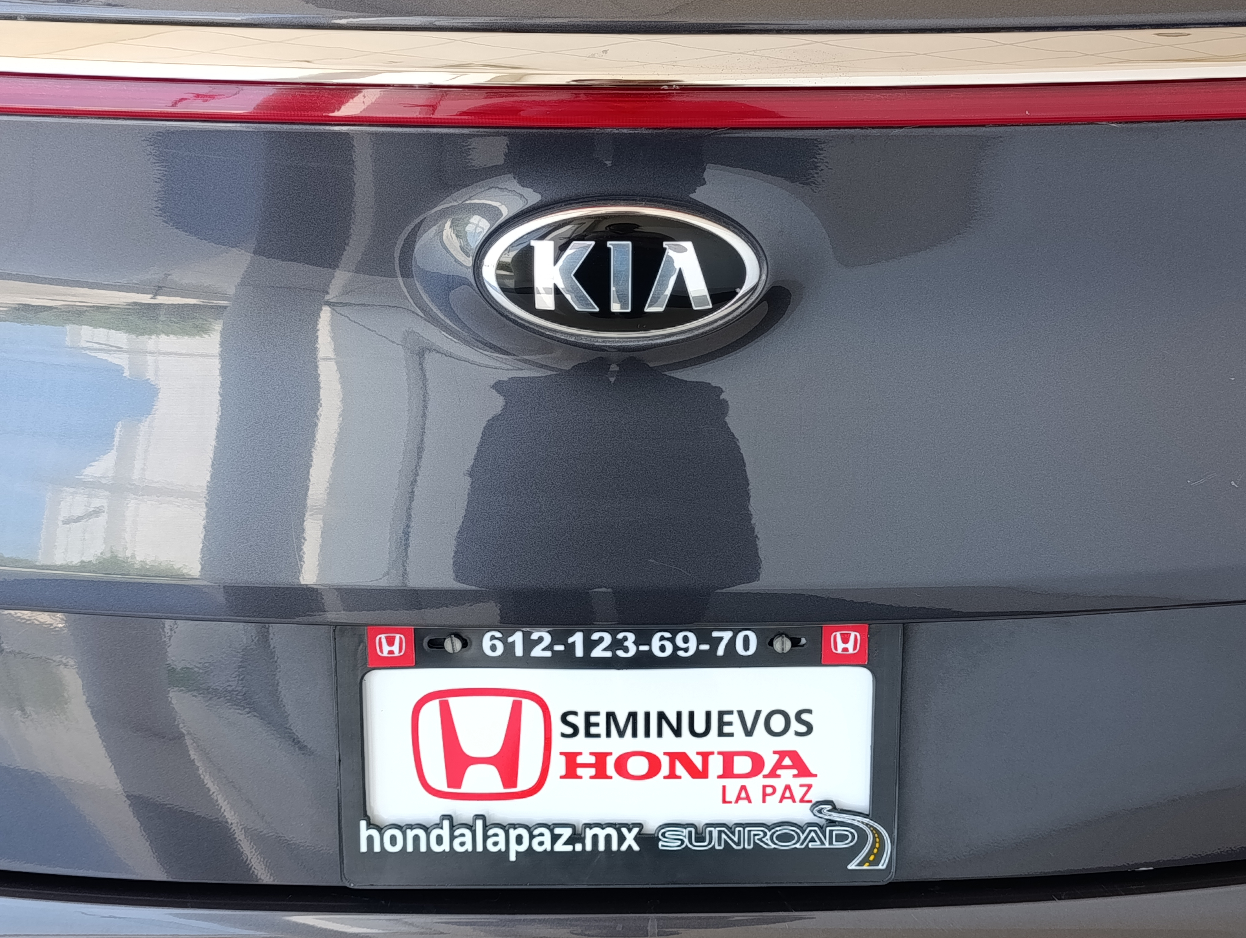 KIA SPORTAGE Frente 23