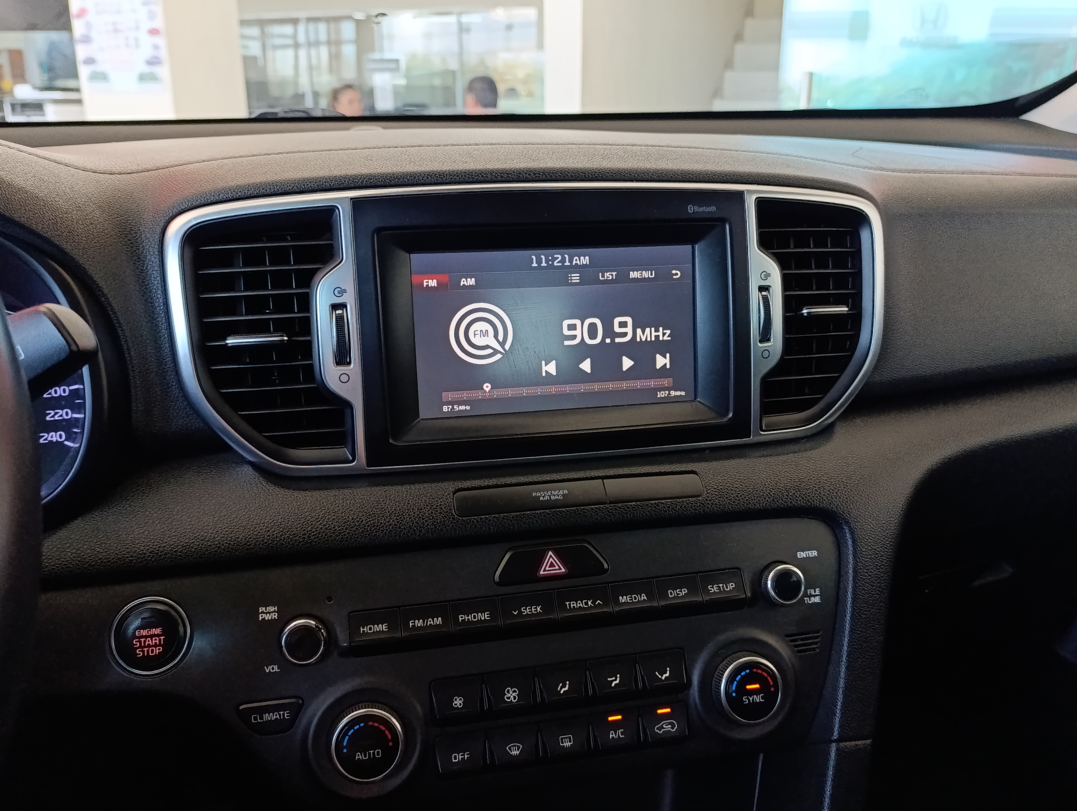 KIA SPORTAGE Arriba 7