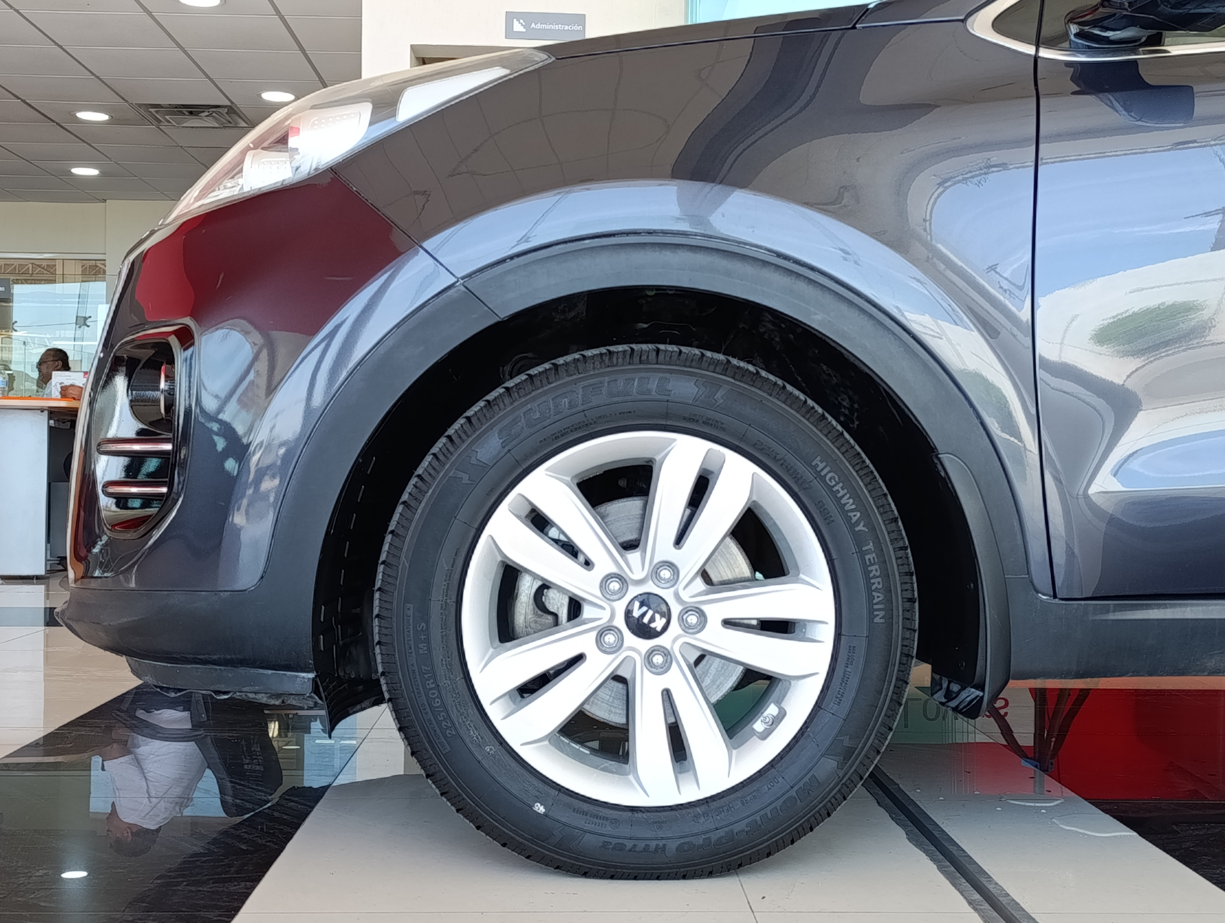 KIA SPORTAGE Asientos 25
