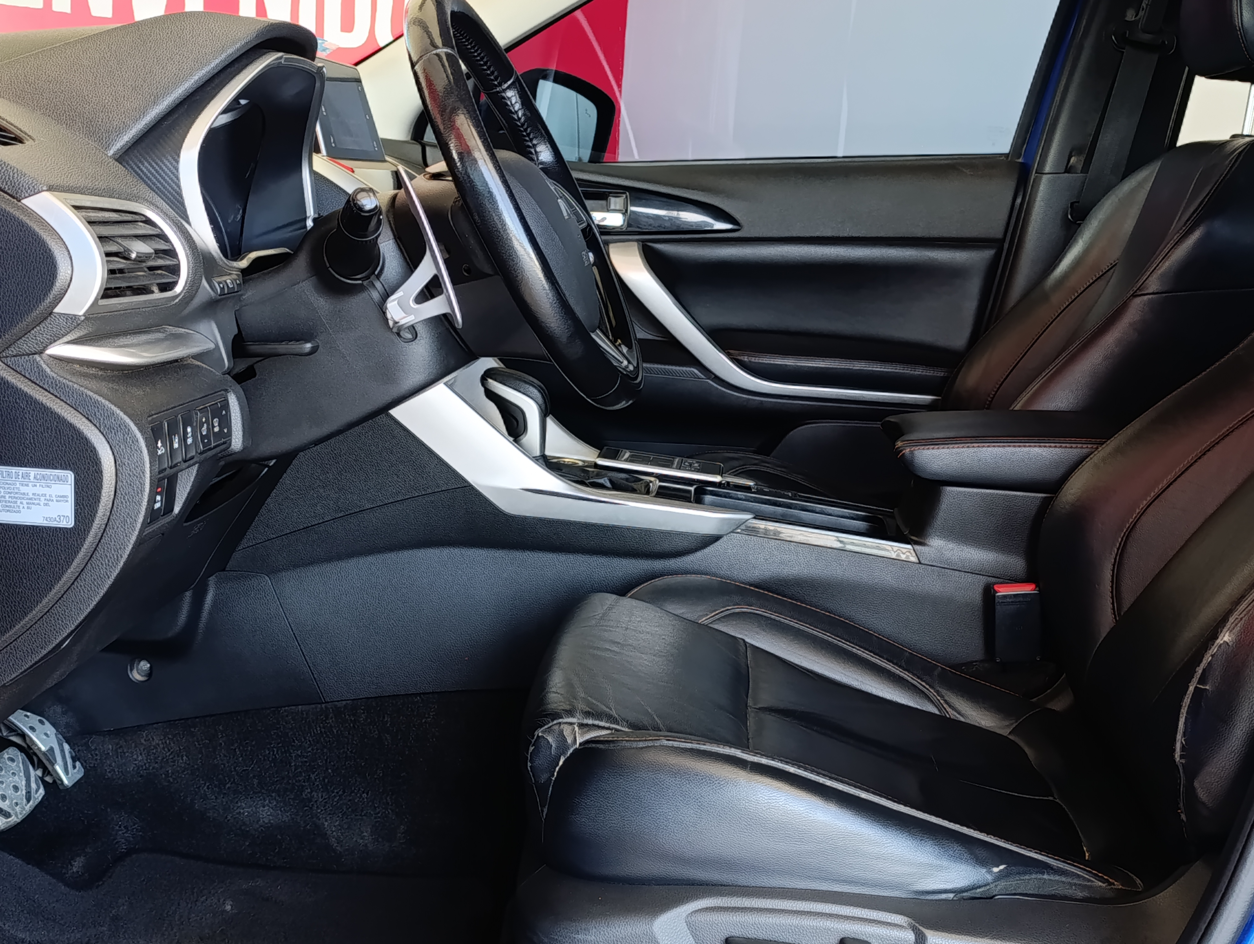 Mitsubishi ECLIPSE Arriba 5