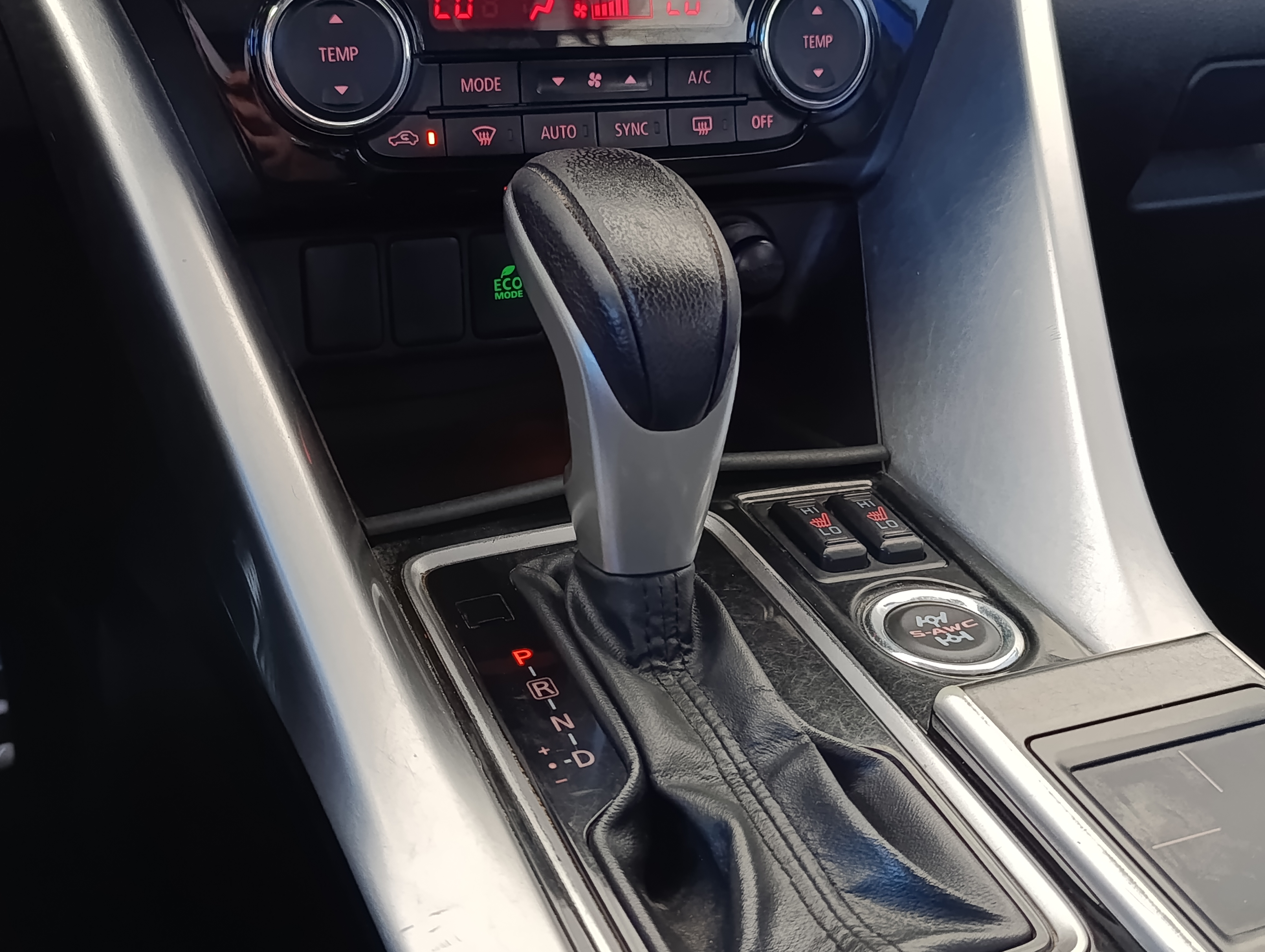 Mitsubishi ECLIPSE Frente 11