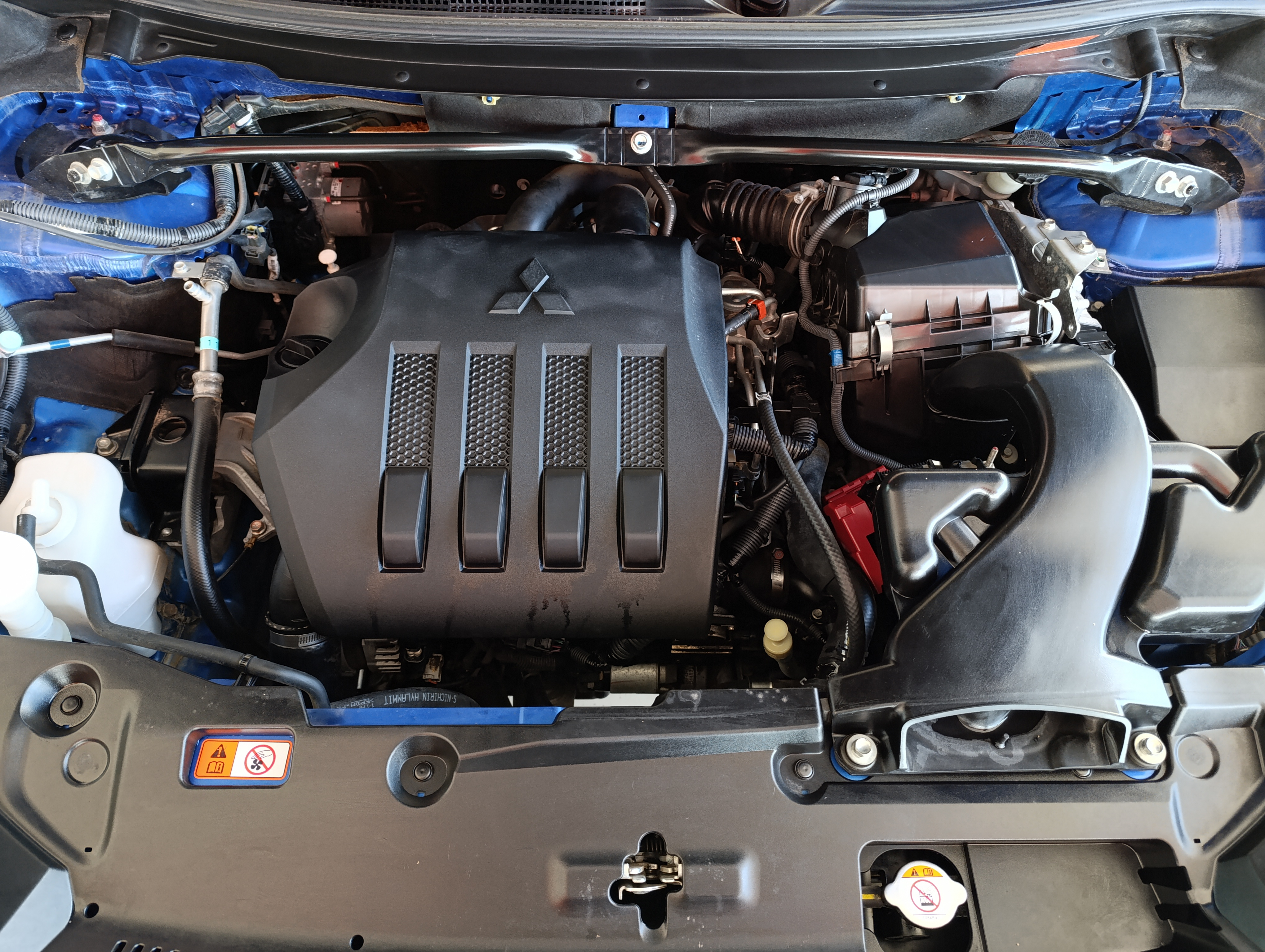 Mitsubishi ECLIPSE Arriba 18