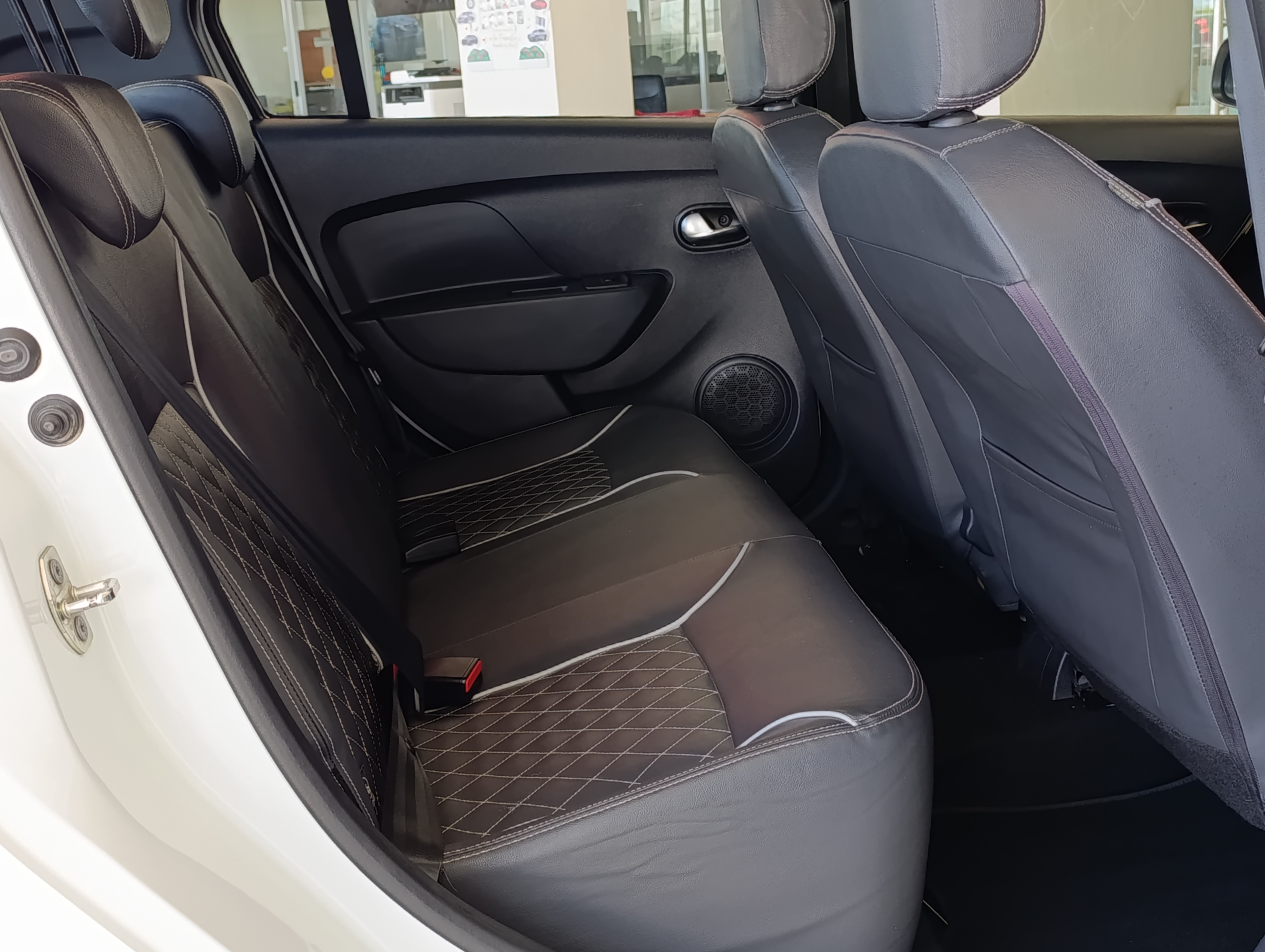 Renault LOGAN Llantas 18