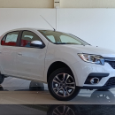 Renault LOGAN Frente 3