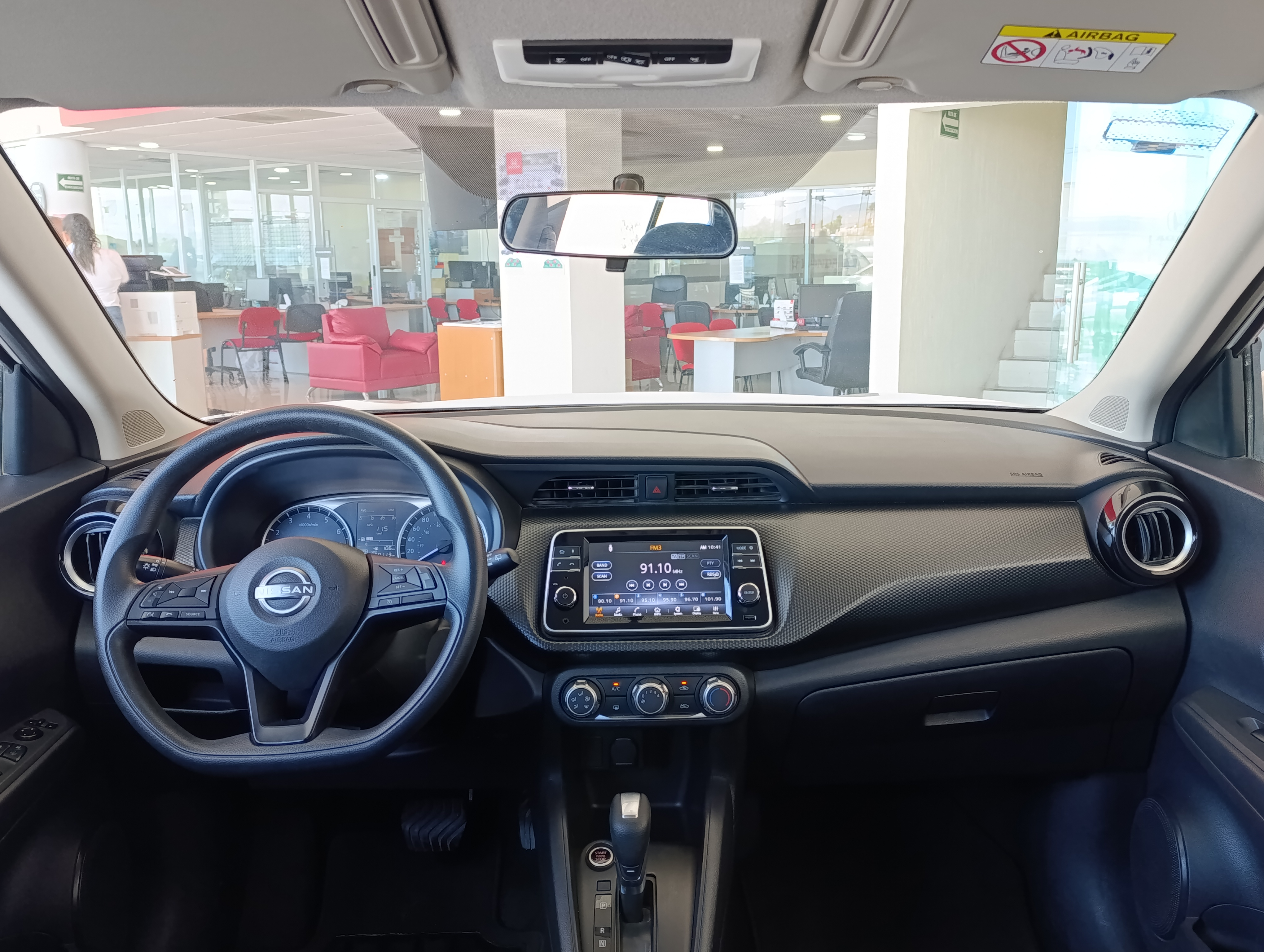 Nissan Kicks Lateral izquierdo 15