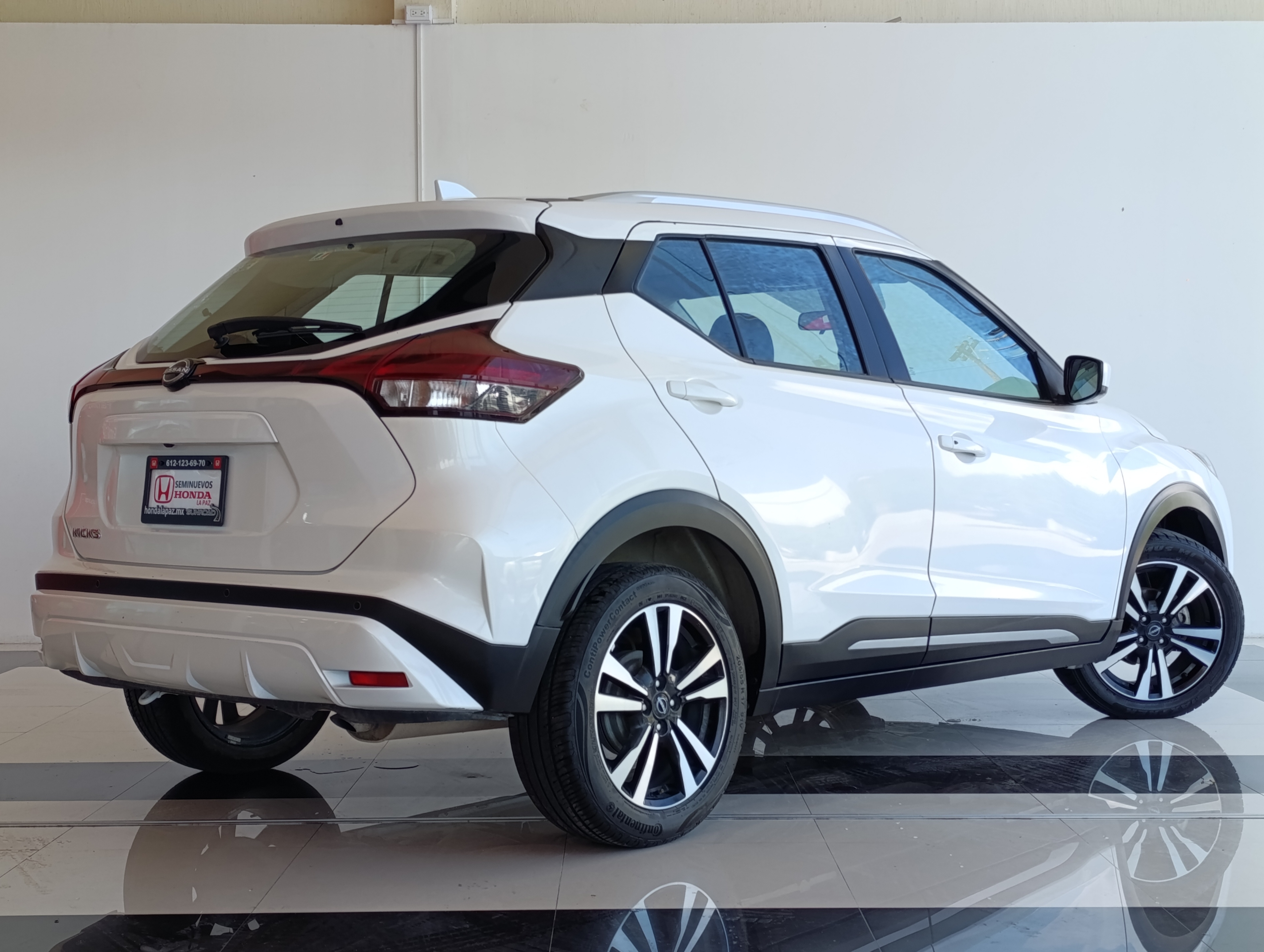 Nissan Kicks Llantas 25
