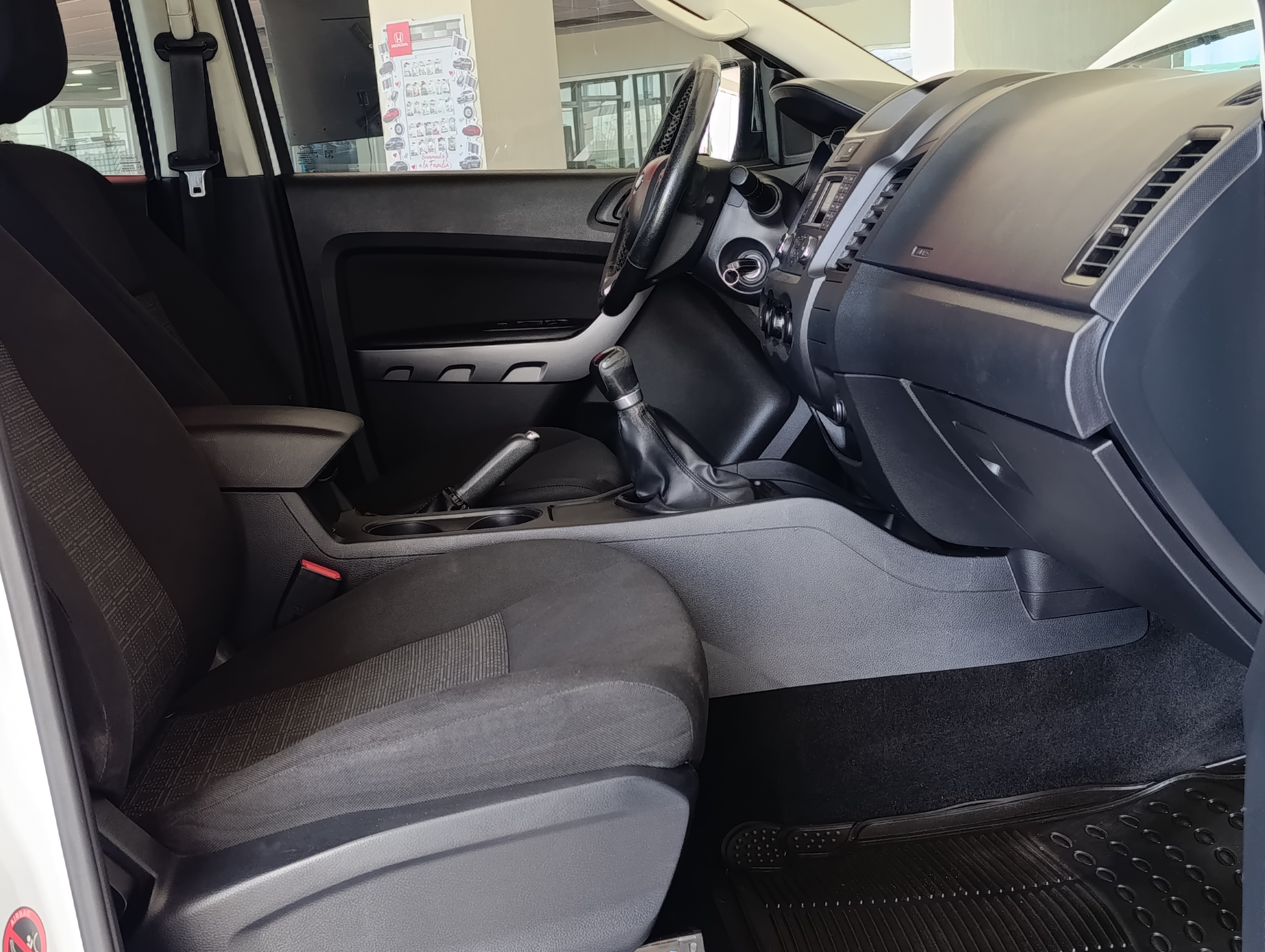 Ford Ranger Asientos 12