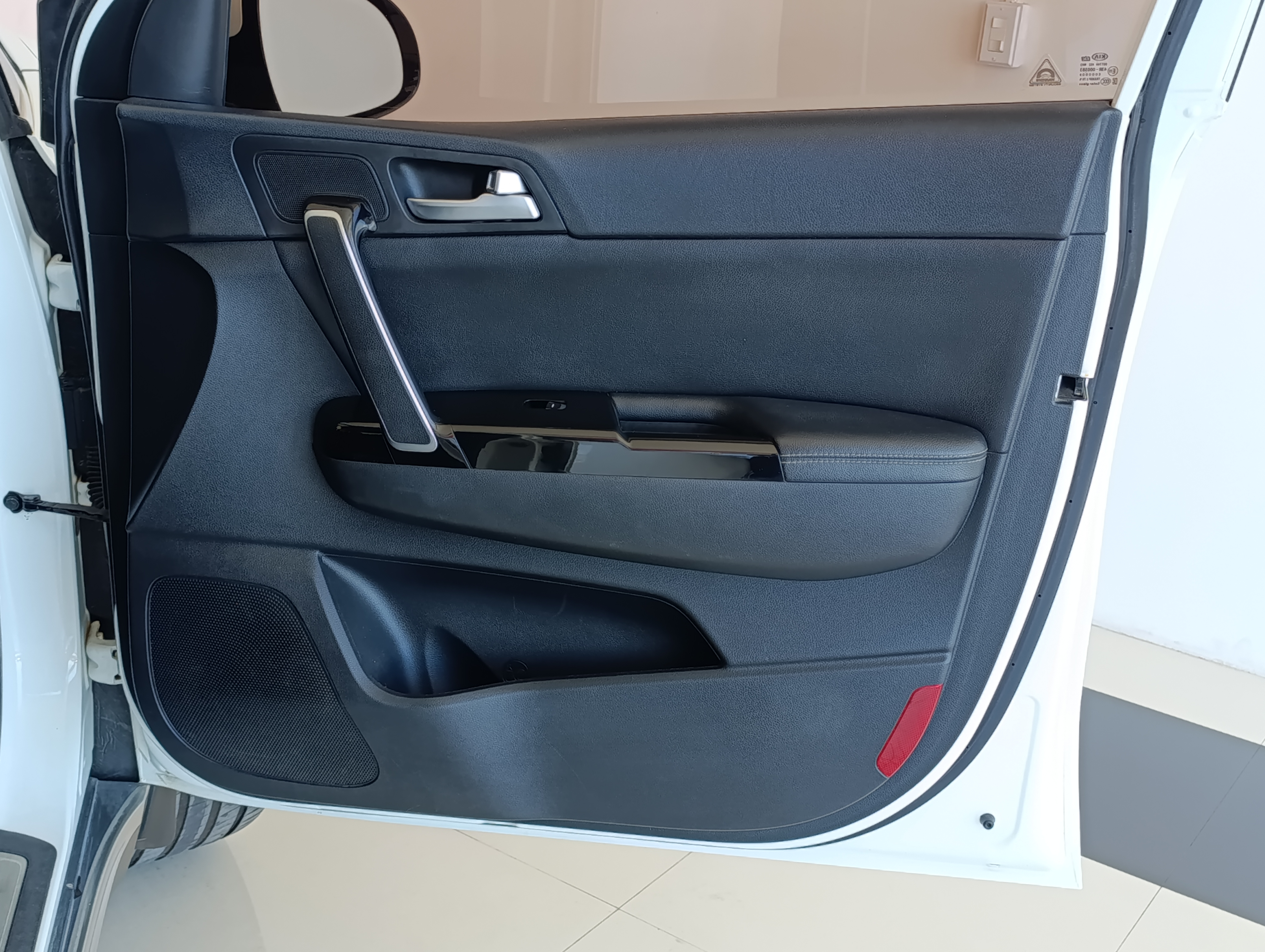 KIA SPORTAGE Asientos 16