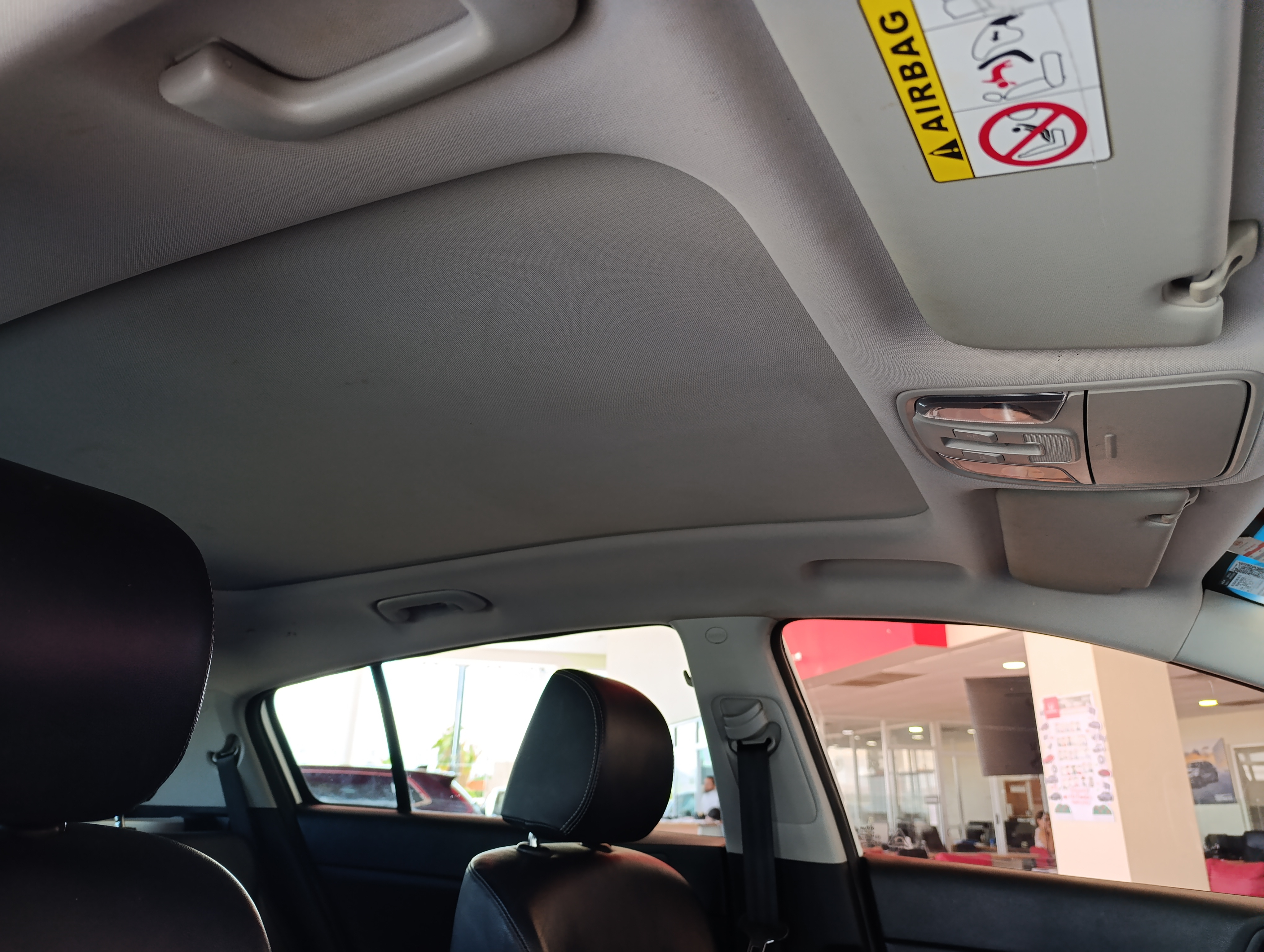 KIA SPORTAGE Asientos 14