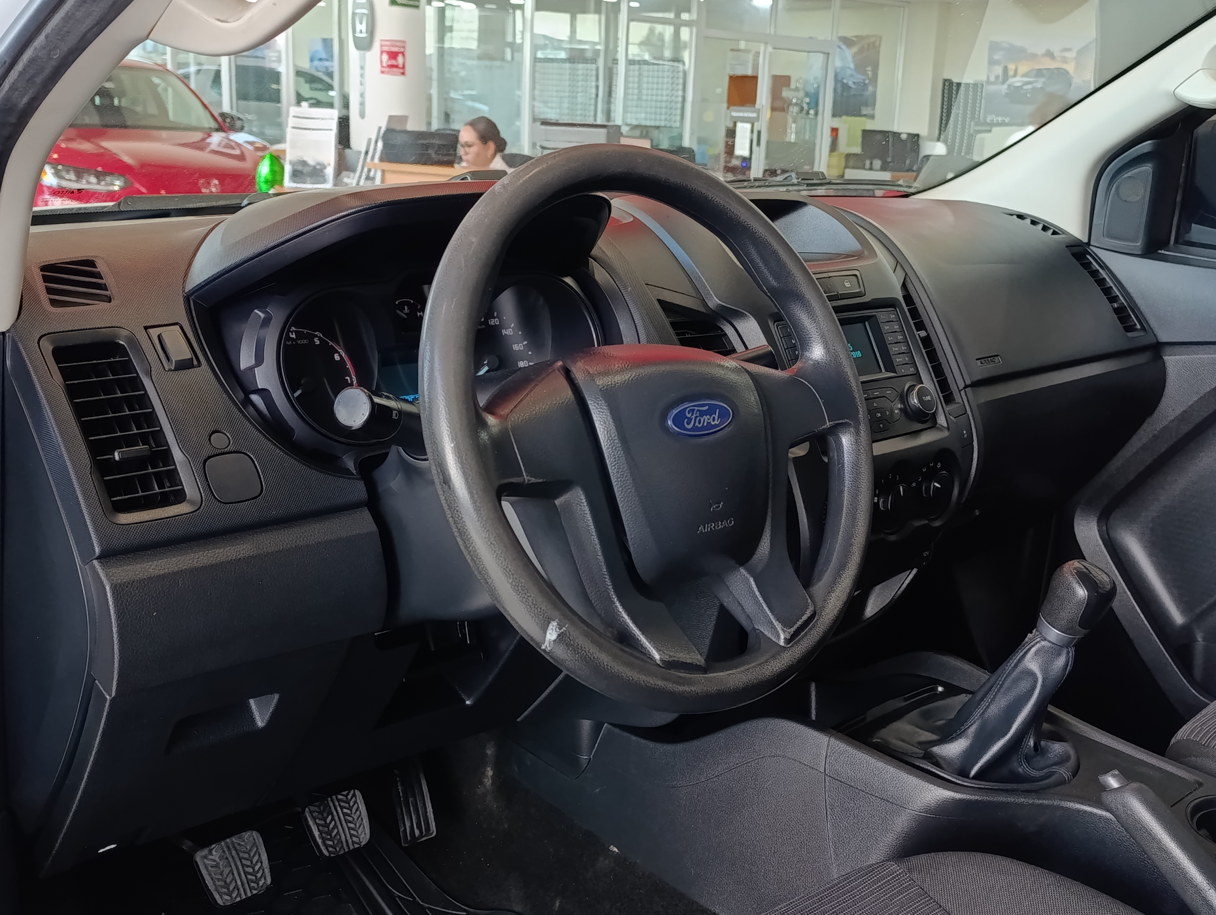 Ford Ranger Atrás 8