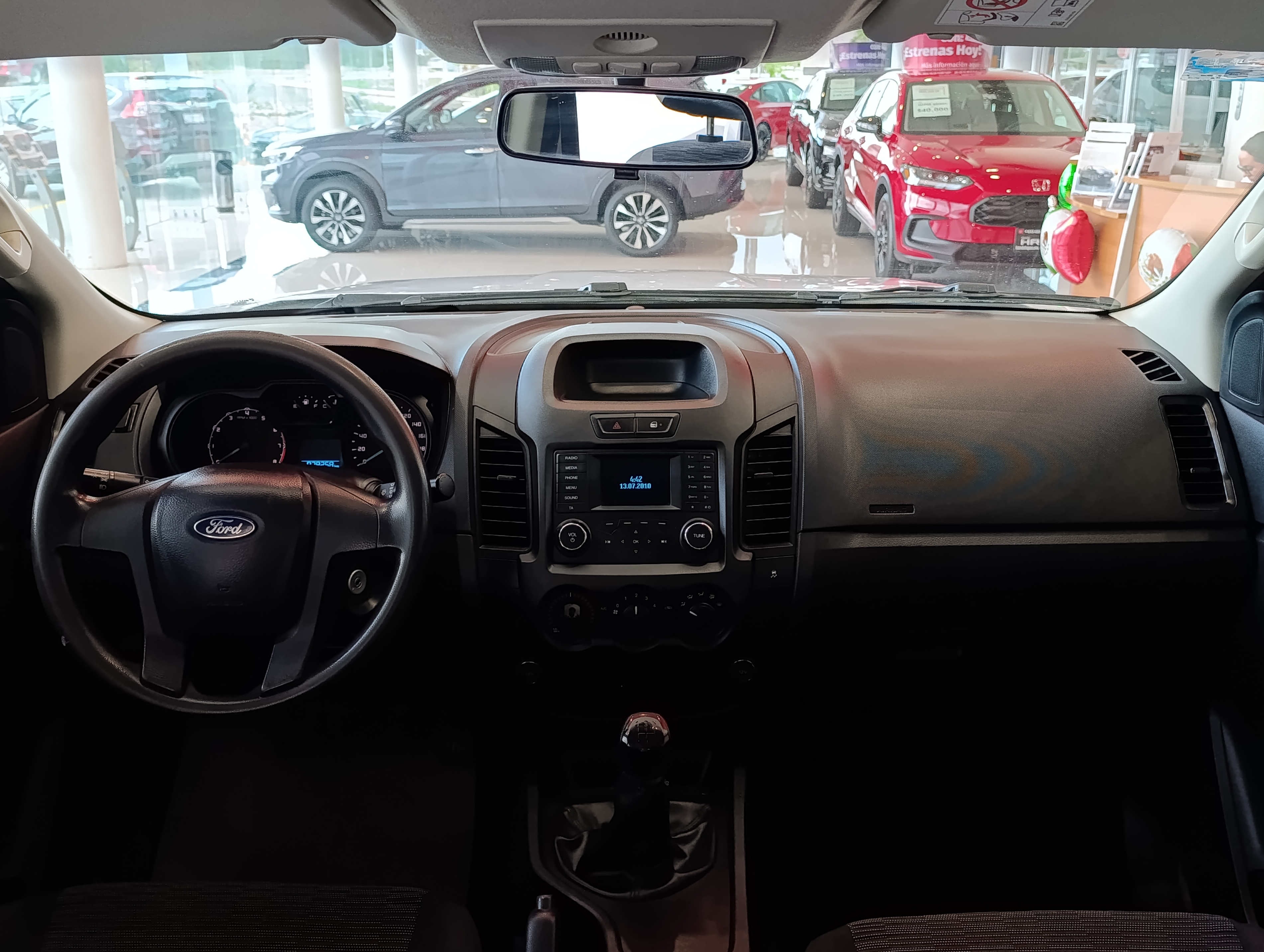 Ford Ranger Lateral izquierdo 14