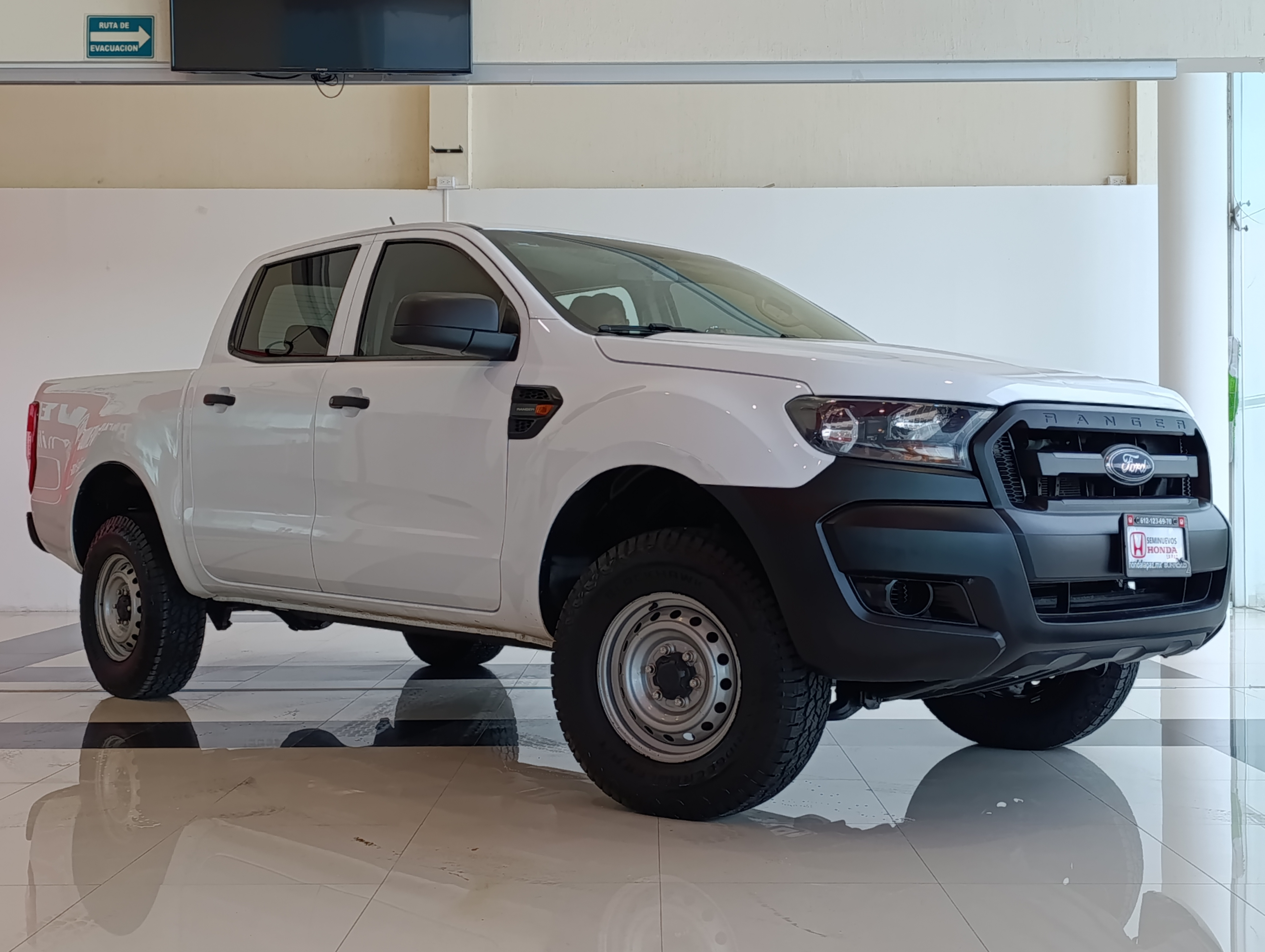 Ford Ranger Interior 3