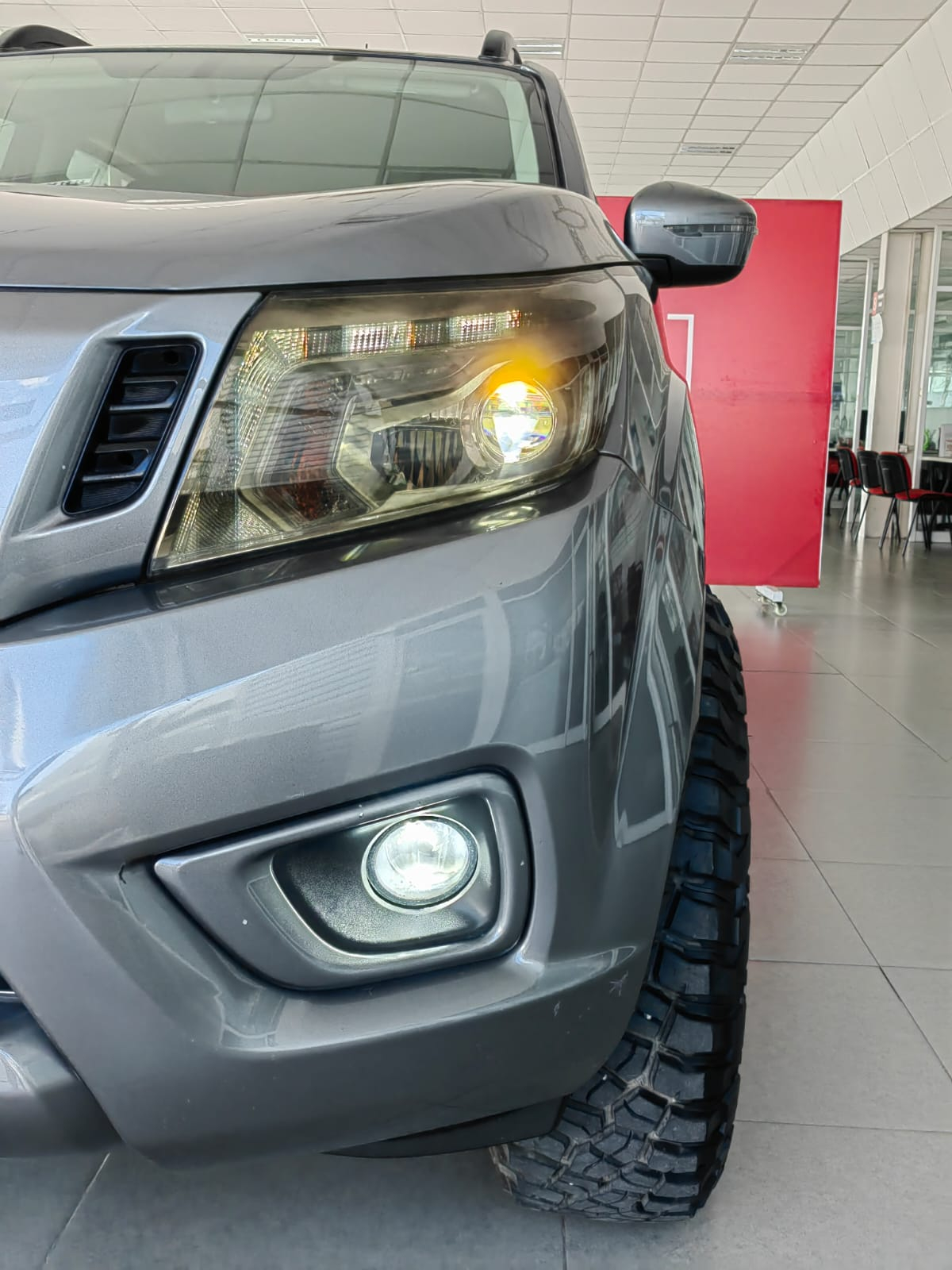 Nissan Comerciales Frontier y NP 300 Frontier Pick-Up Tablero 27