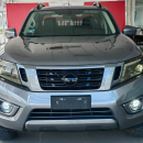 Nissan Comerciales Frontier y NP 300 Frontier Pick-Up Lateral derecho 2