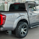 Nissan Comerciales Frontier y NP 300 Frontier Pick-Up Arriba 5