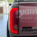 Nissan Comerciales Frontier y NP 300 Frontier Pick-Up Tablero 10