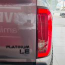 Nissan Comerciales Frontier y NP 300 Frontier Pick-Up Lateral izquierdo 9