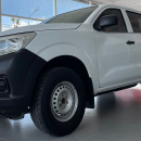Nissan Comerciales NP300 Lateral izquierdo 4