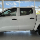 Nissan Comerciales NP300 Lateral izquierdo 5