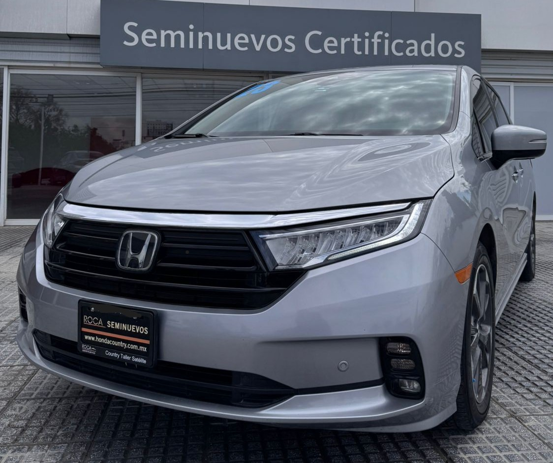 Honda Odyssey Minivan Arriba 3