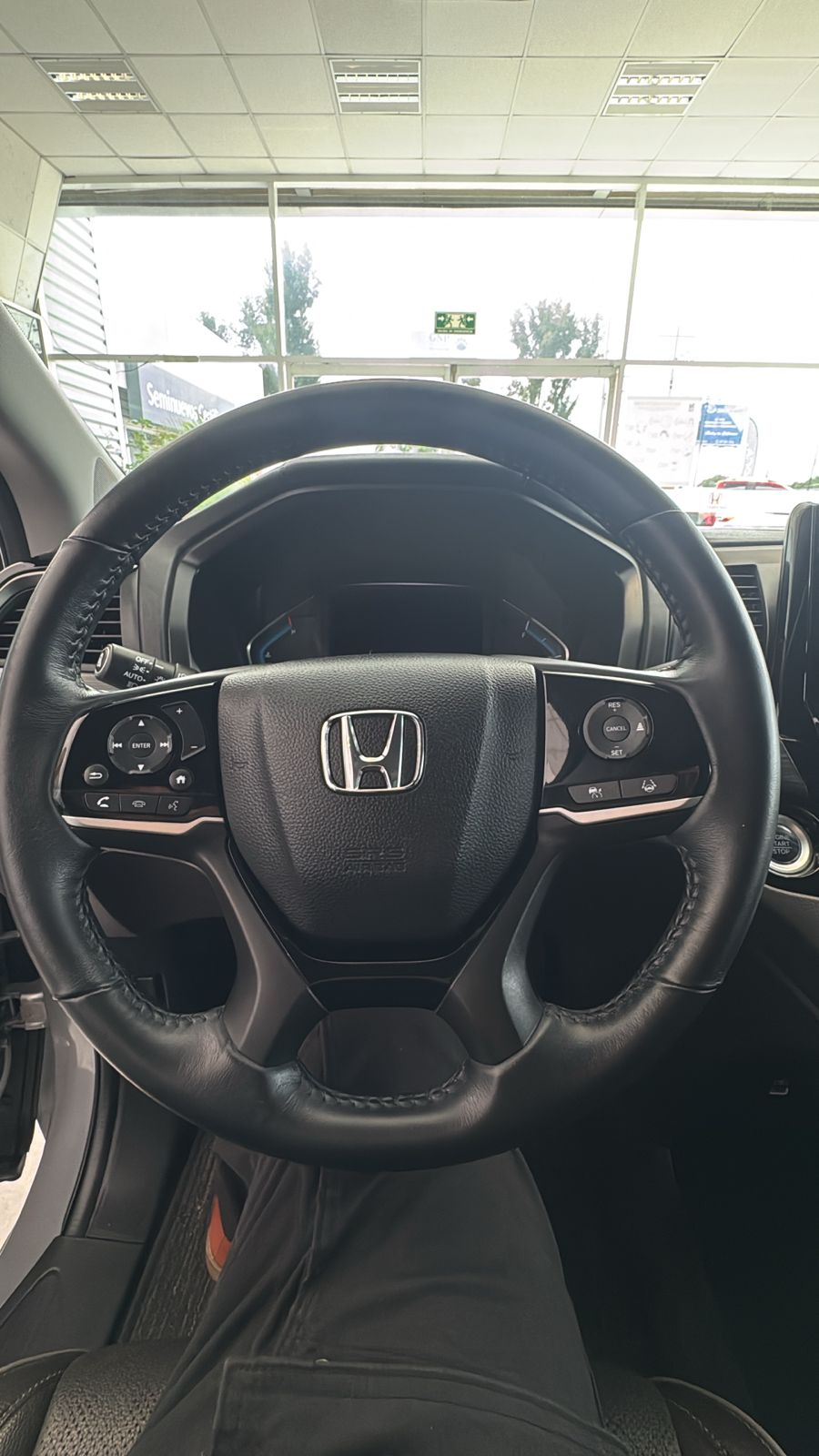 Honda Odyssey Minivan Frente 15