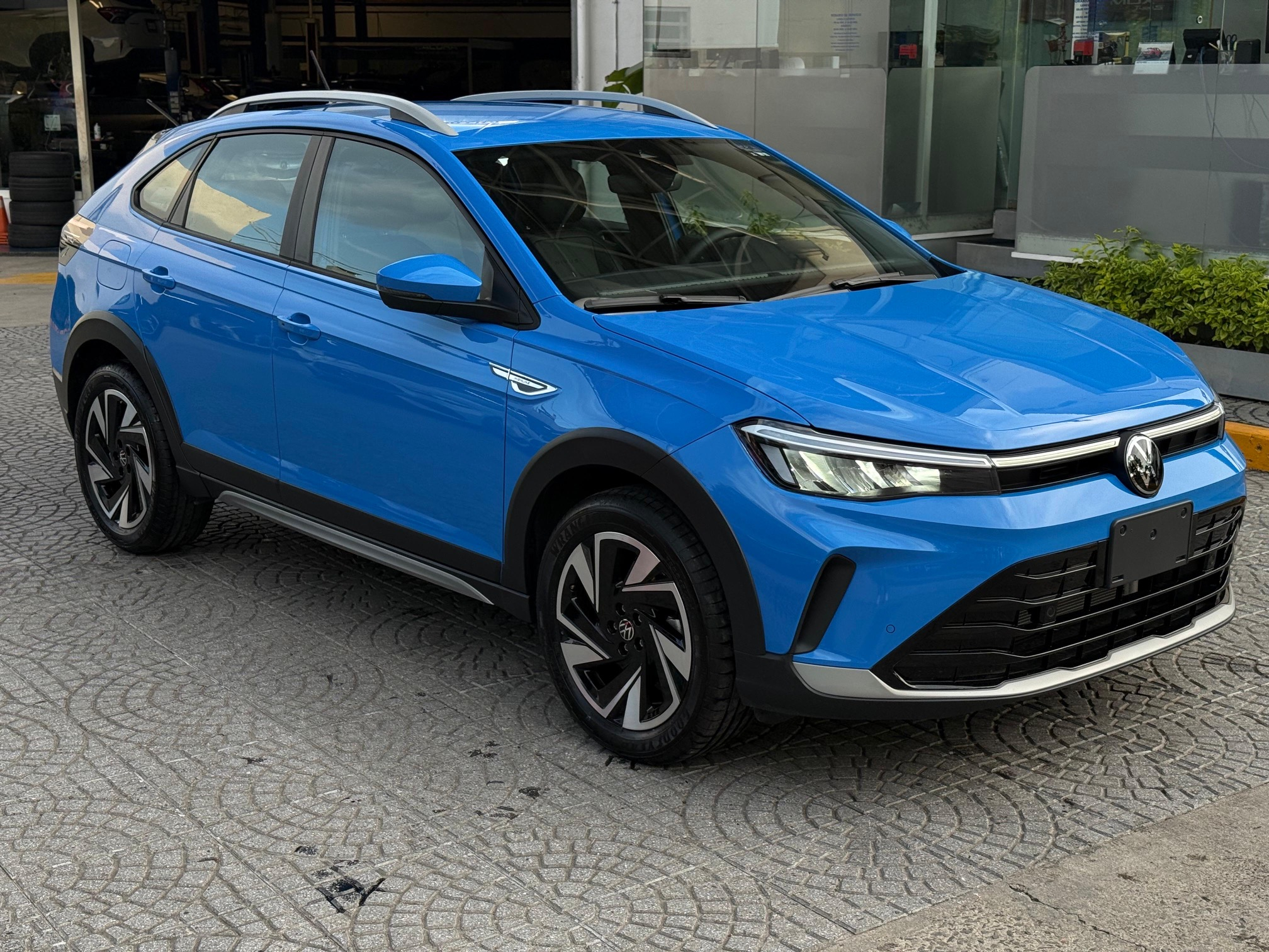 Ecom