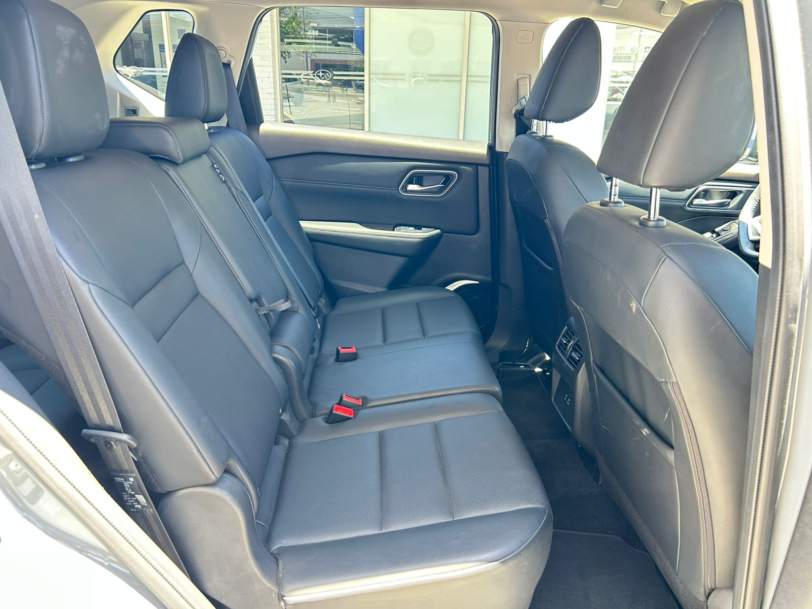 Nissan X-TRAIL Llantas 2