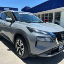 Nissan X-TRAIL Lateral izquierdo 1