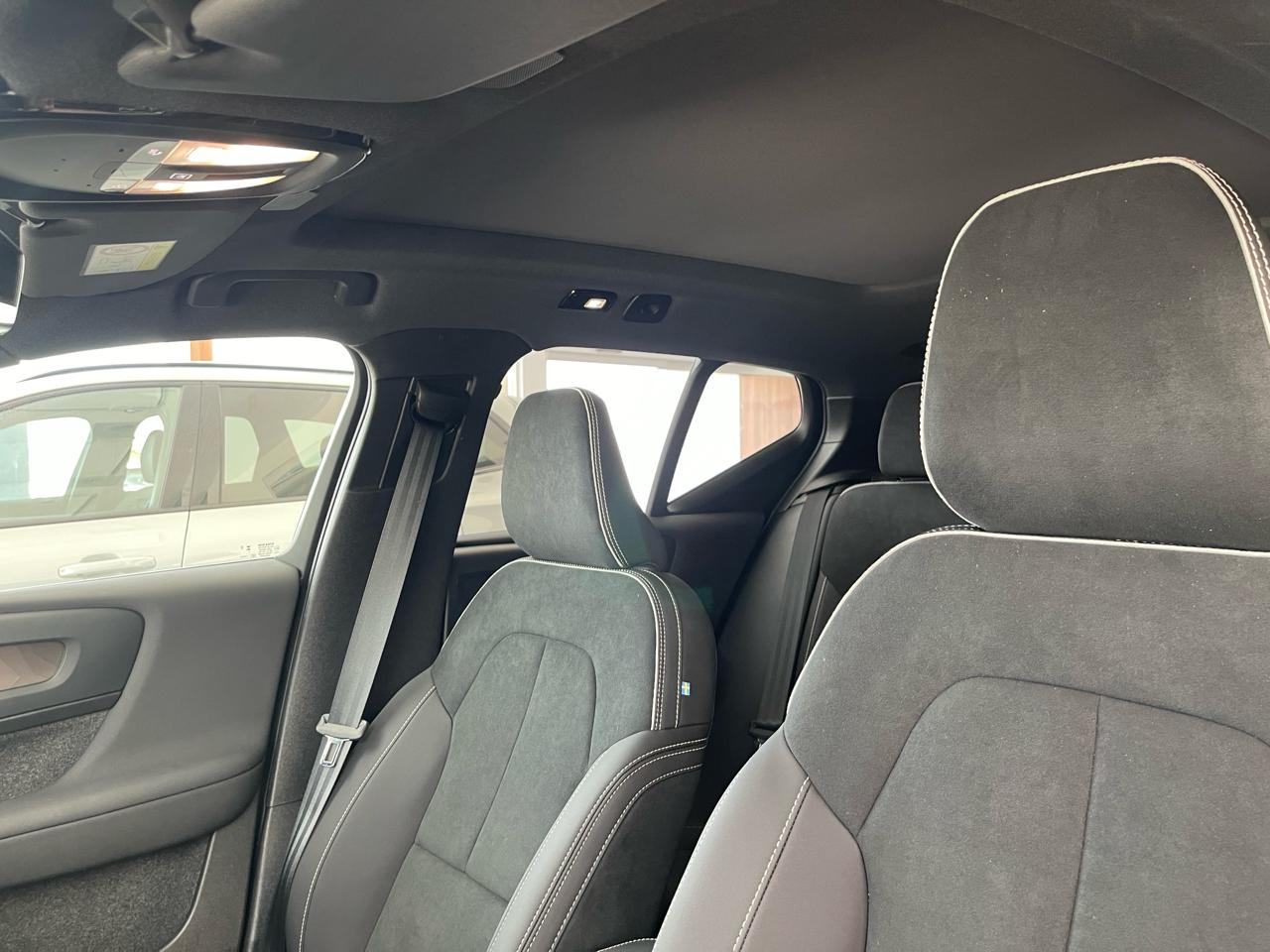 Volvo XC40 VUD Arriba 3
