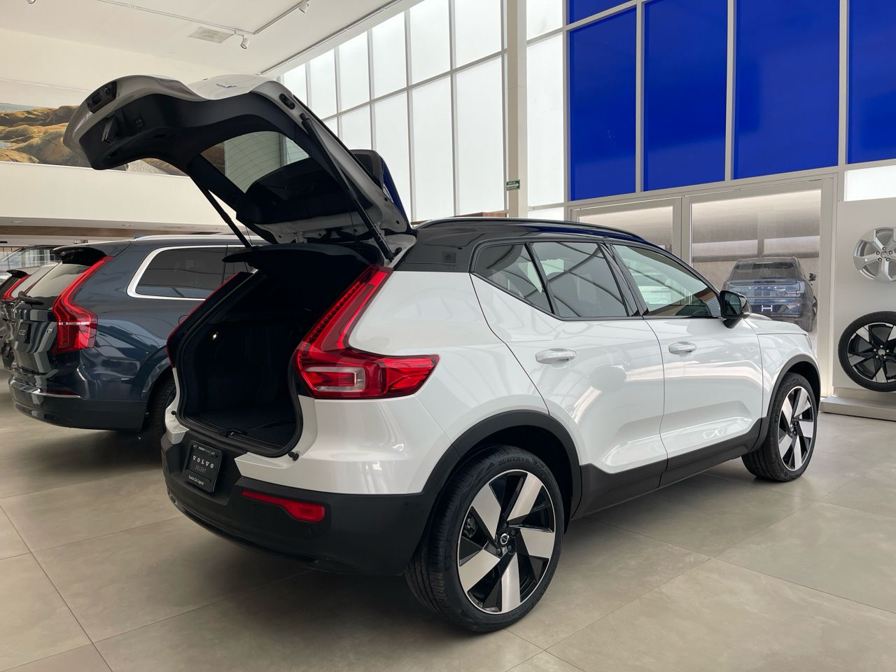 Volvo XC40 VUD Frente 18