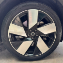 Volvo XC40 Llantas 24