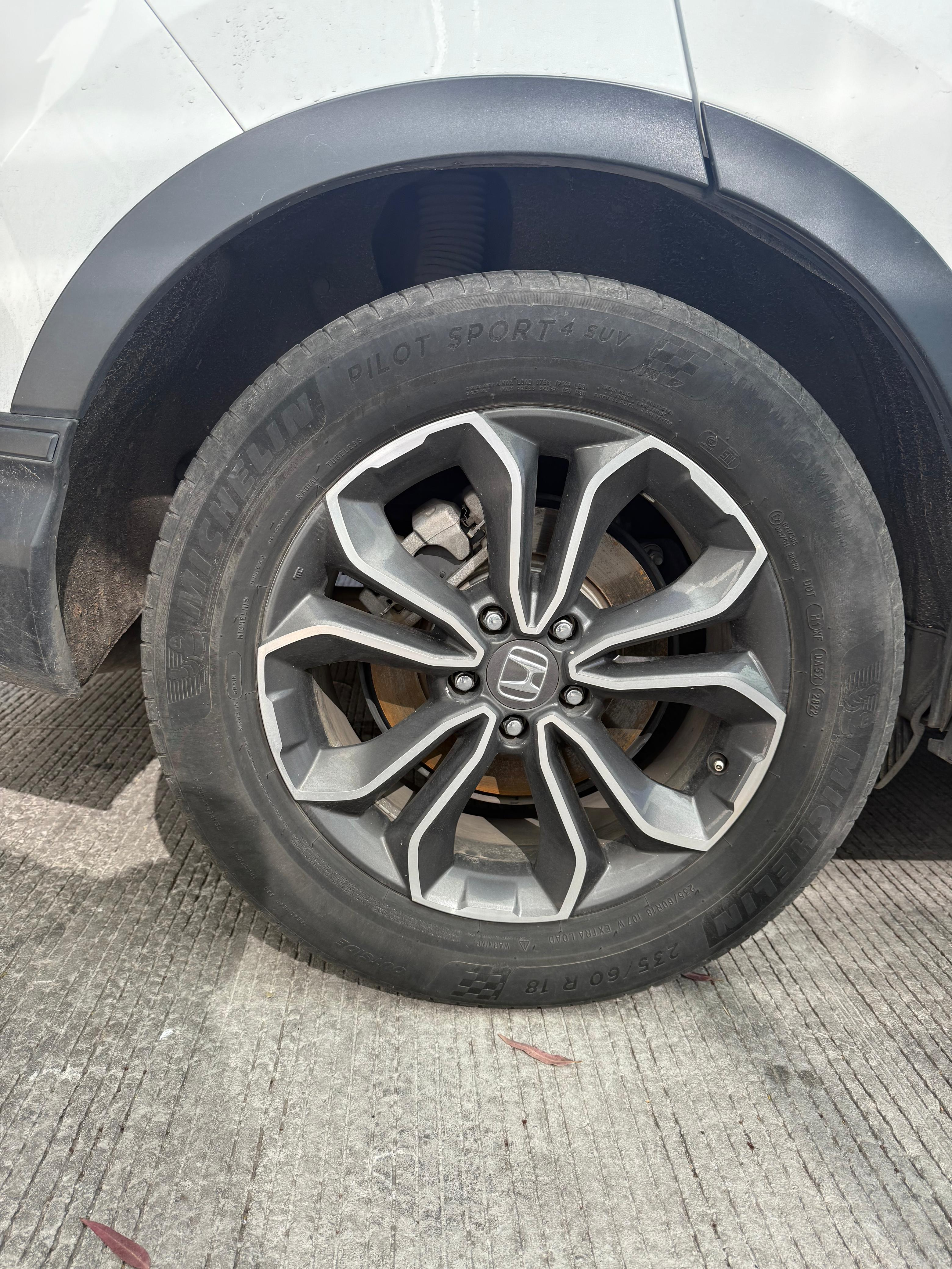 Honda CR-V VUD Lateral izquierdo 20