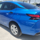Nissan Versa Frente 8