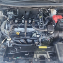 Nissan Versa Lateral izquierdo 9