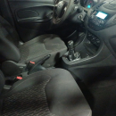 Ford Figo Atrás 14