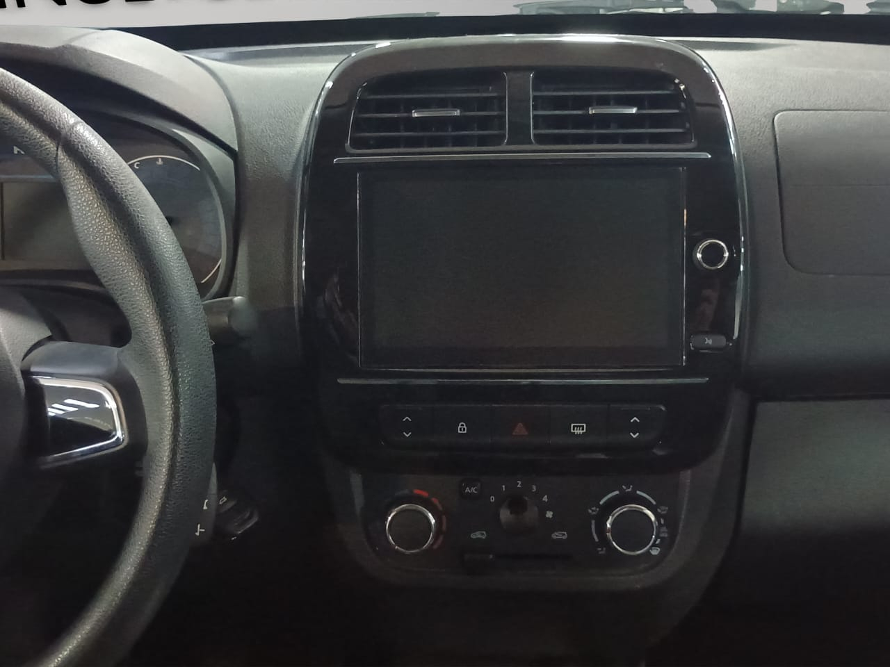 Renault Kwid Interior 14