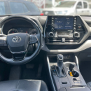 Toyota HIGHLANDER Arriba 16