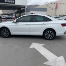 Volkswagen Nuevo Jetta Lateral izquierdo 2