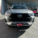 Toyota HILUX Llantas 7